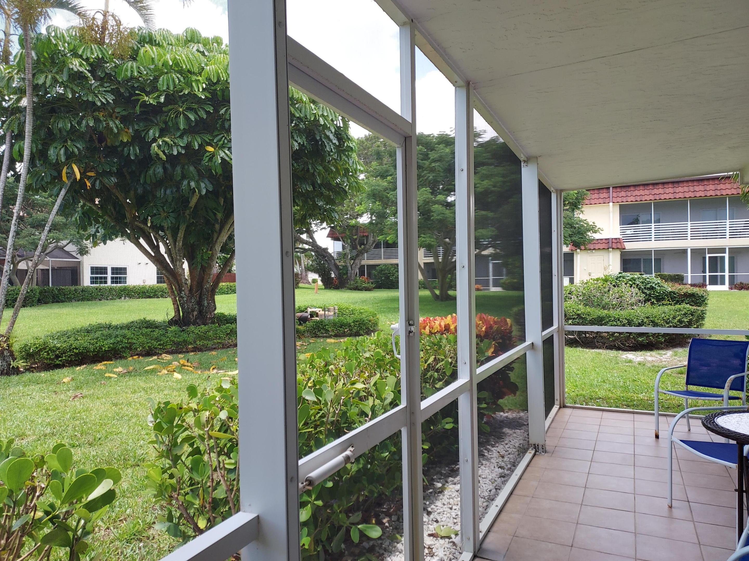 VILLAS ON THE GREEN CONDO - Residential Lease
