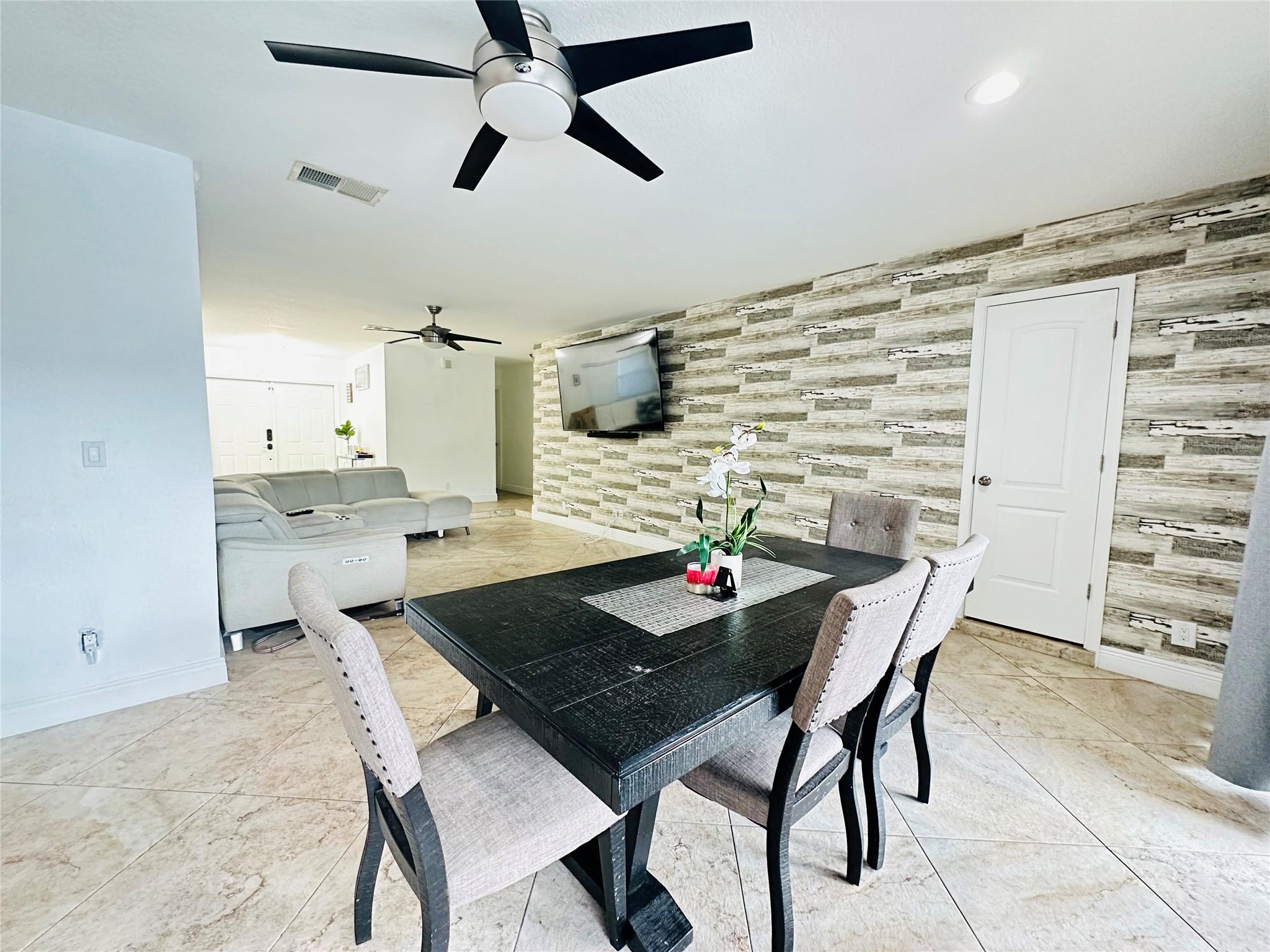 Forest Hills 72-47 B - Residential