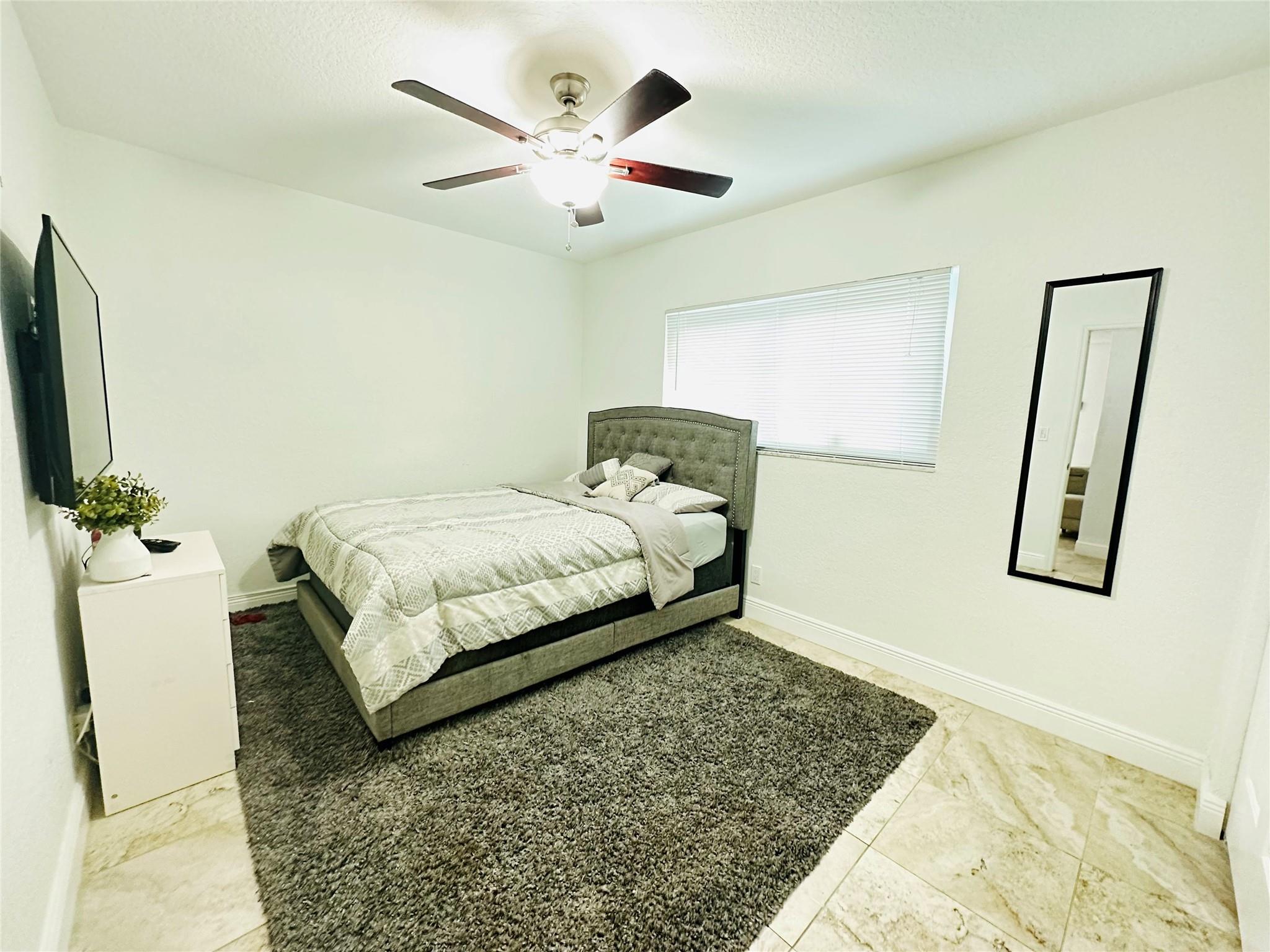 Forest Hills 72-47 B - Residential