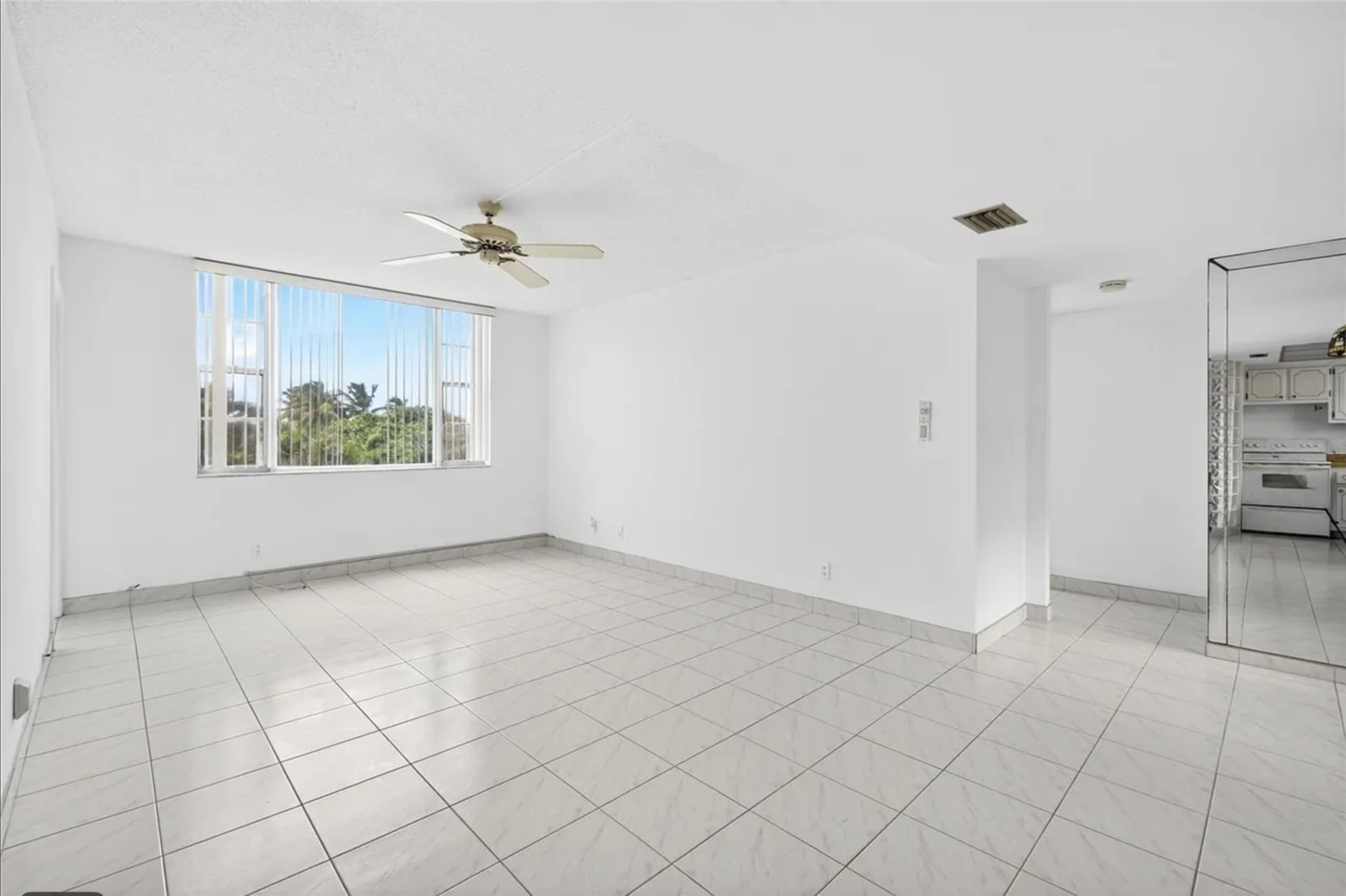 SEACREST VILLAS CONDO - Residential