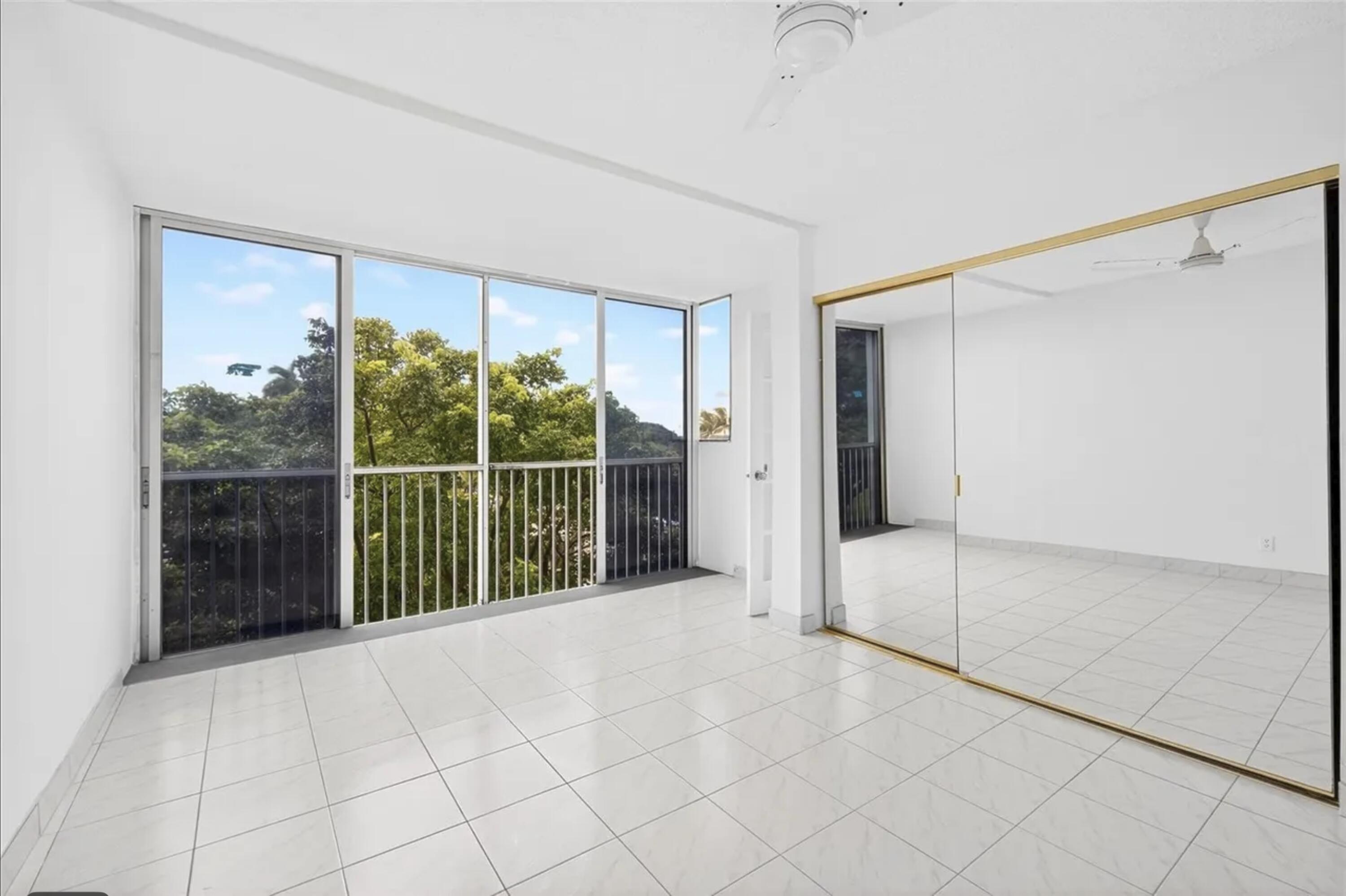 SEACREST VILLAS CONDO - Residential