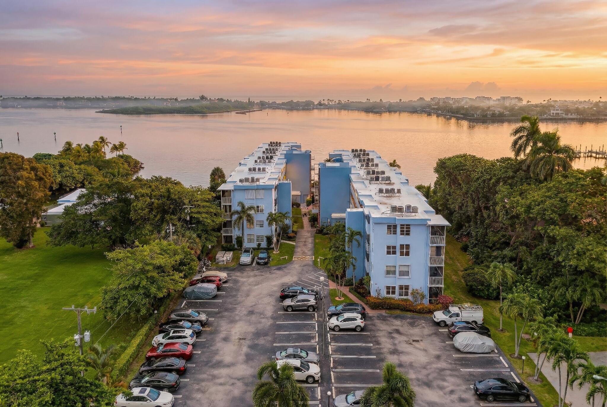 SEACREST VILLAS CONDO - Residential