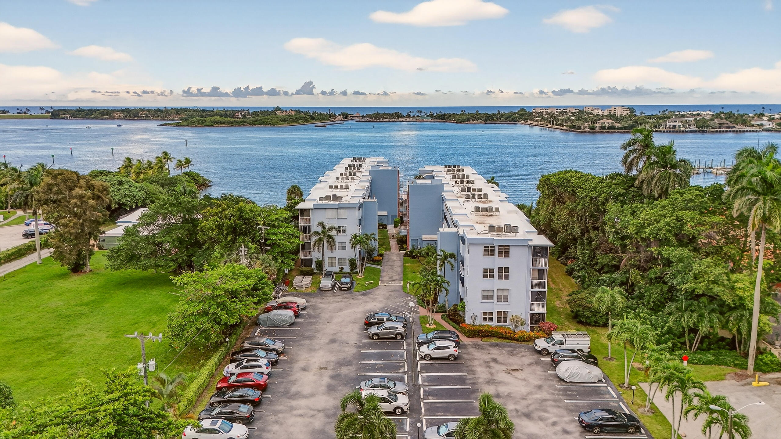 SEACREST VILLAS CONDO - Residential