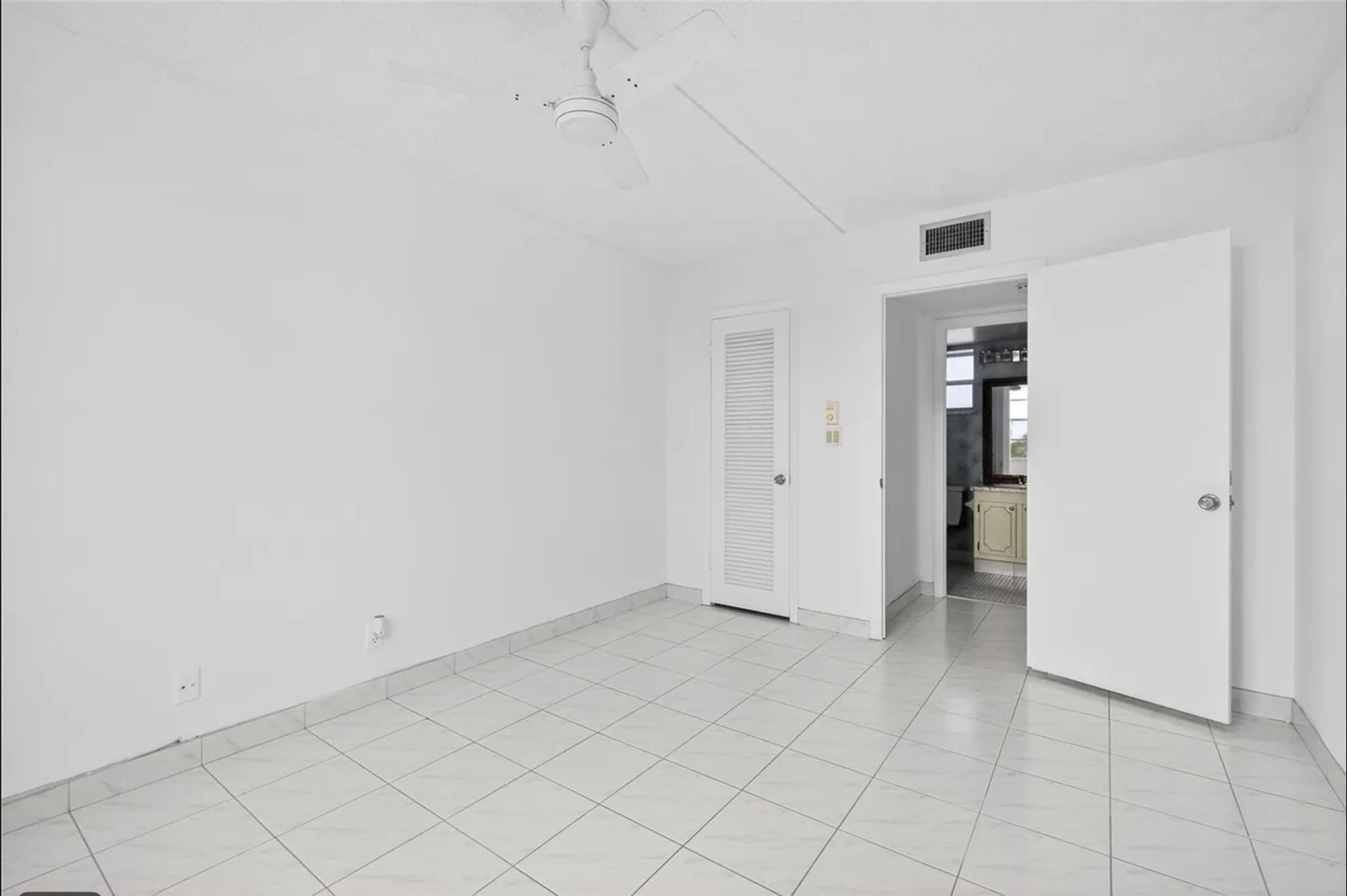 SEACREST VILLAS CONDO - Residential