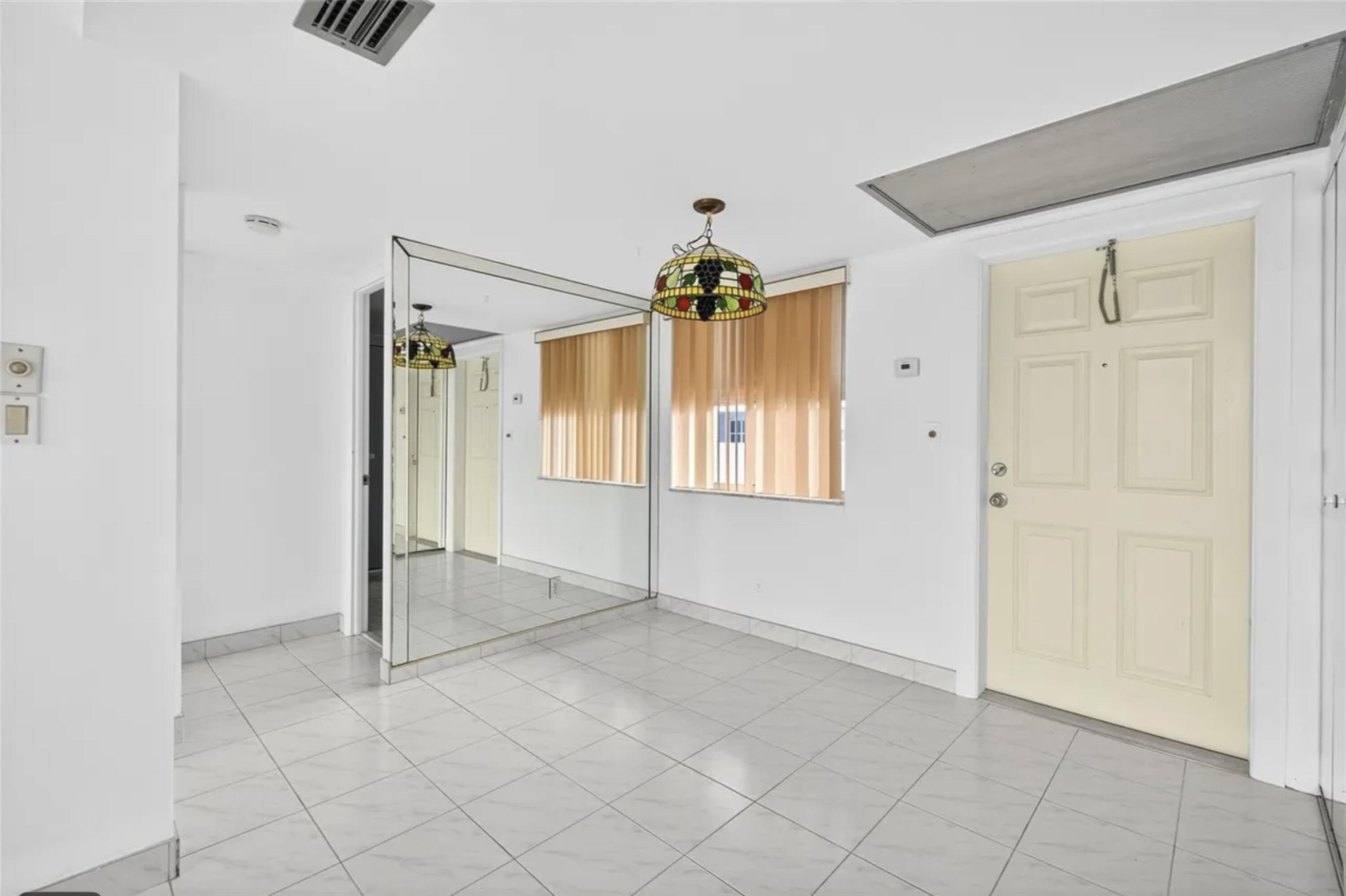 SEACREST VILLAS CONDO - Residential