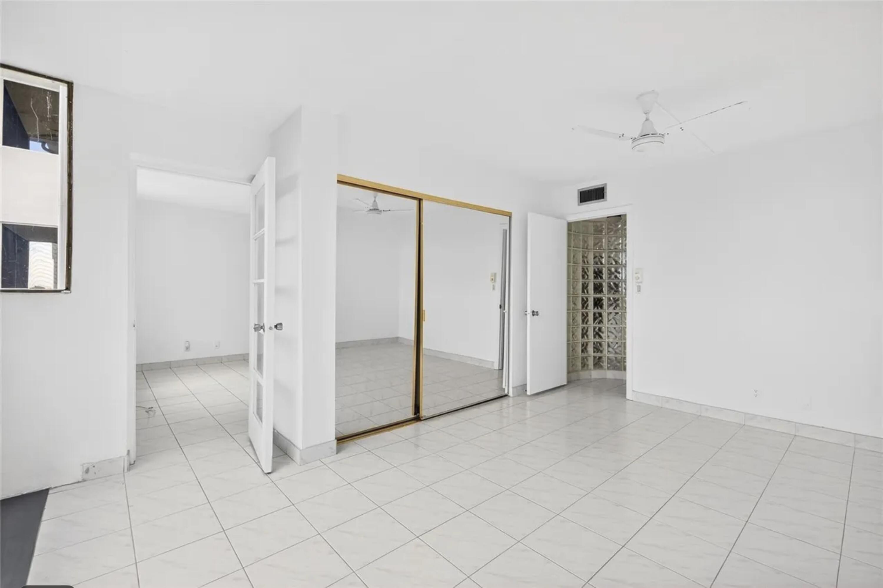 SEACREST VILLAS CONDO - Residential