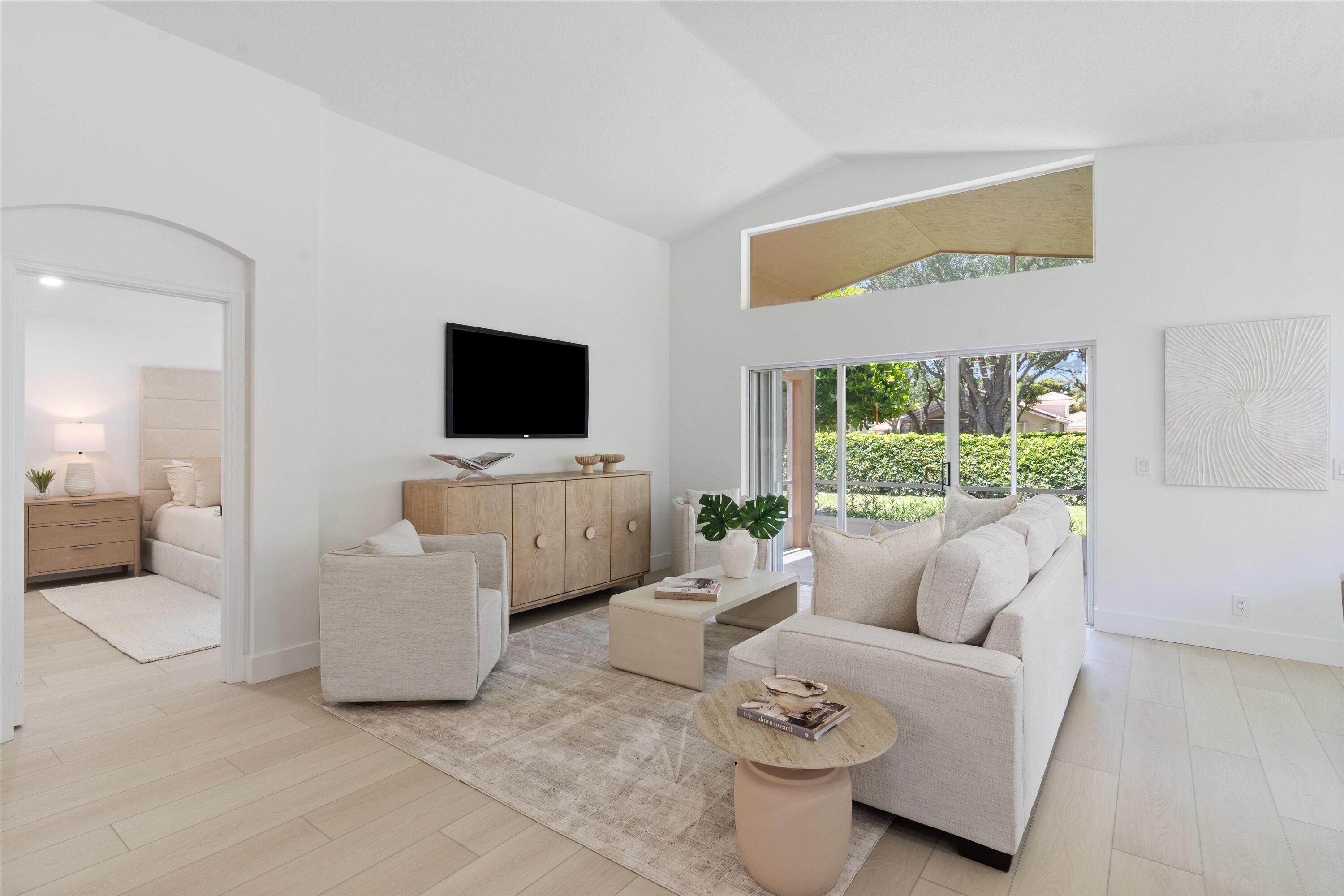 HUNTINGTON WALK 2 - Residential