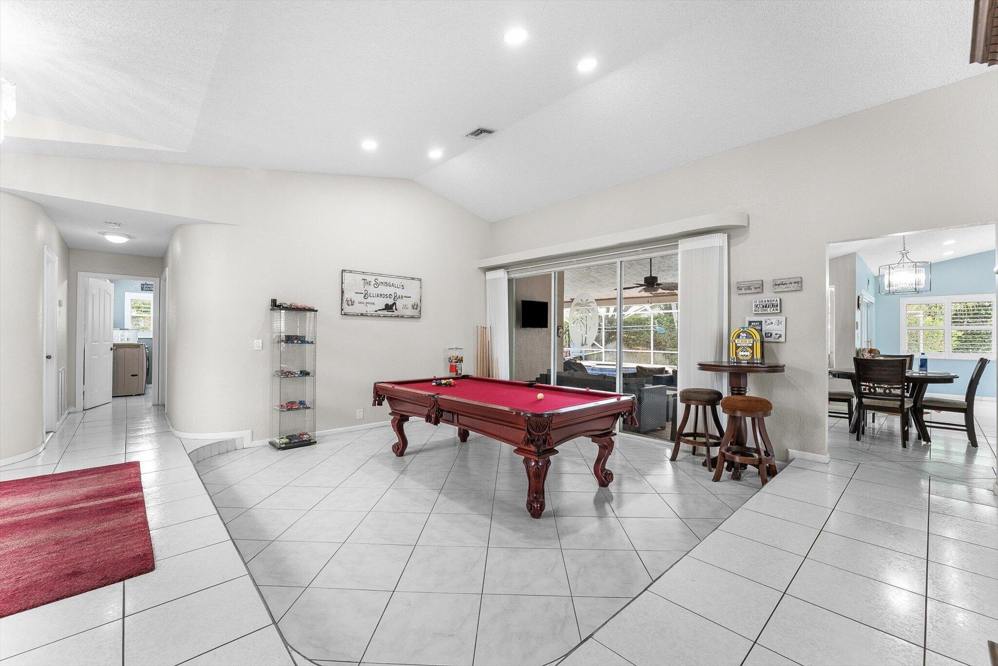 BROOKSIDE - Residential