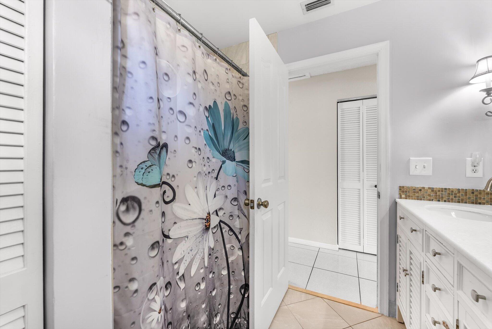 BROOKSIDE - Residential