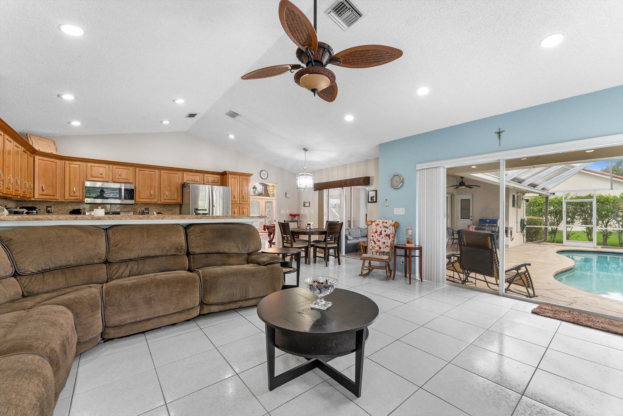 BROOKSIDE - Residential