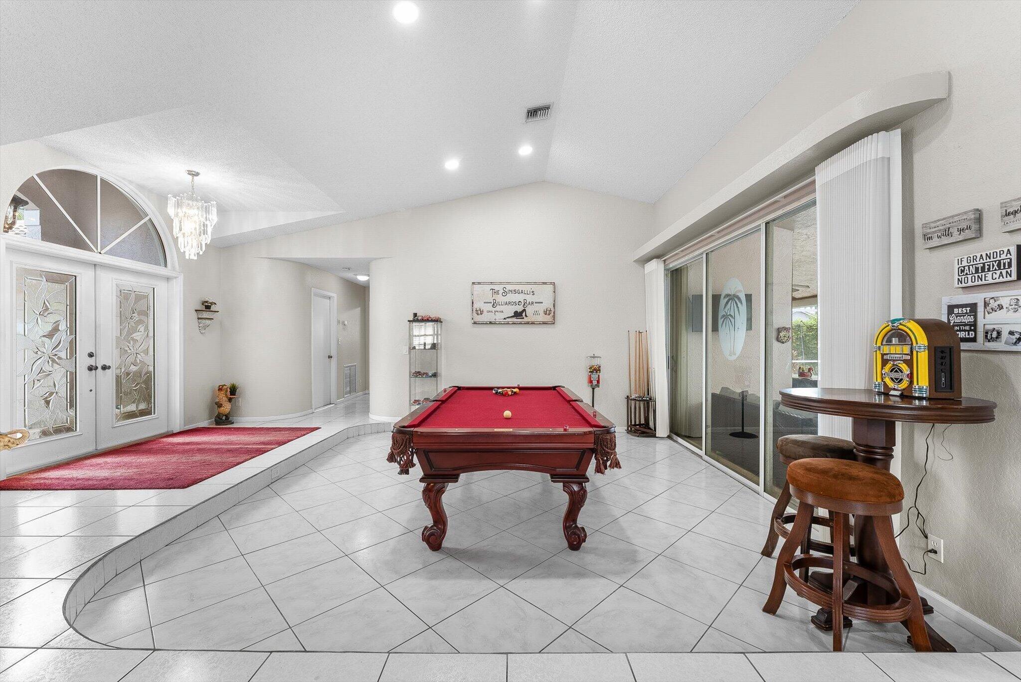 BROOKSIDE - Residential
