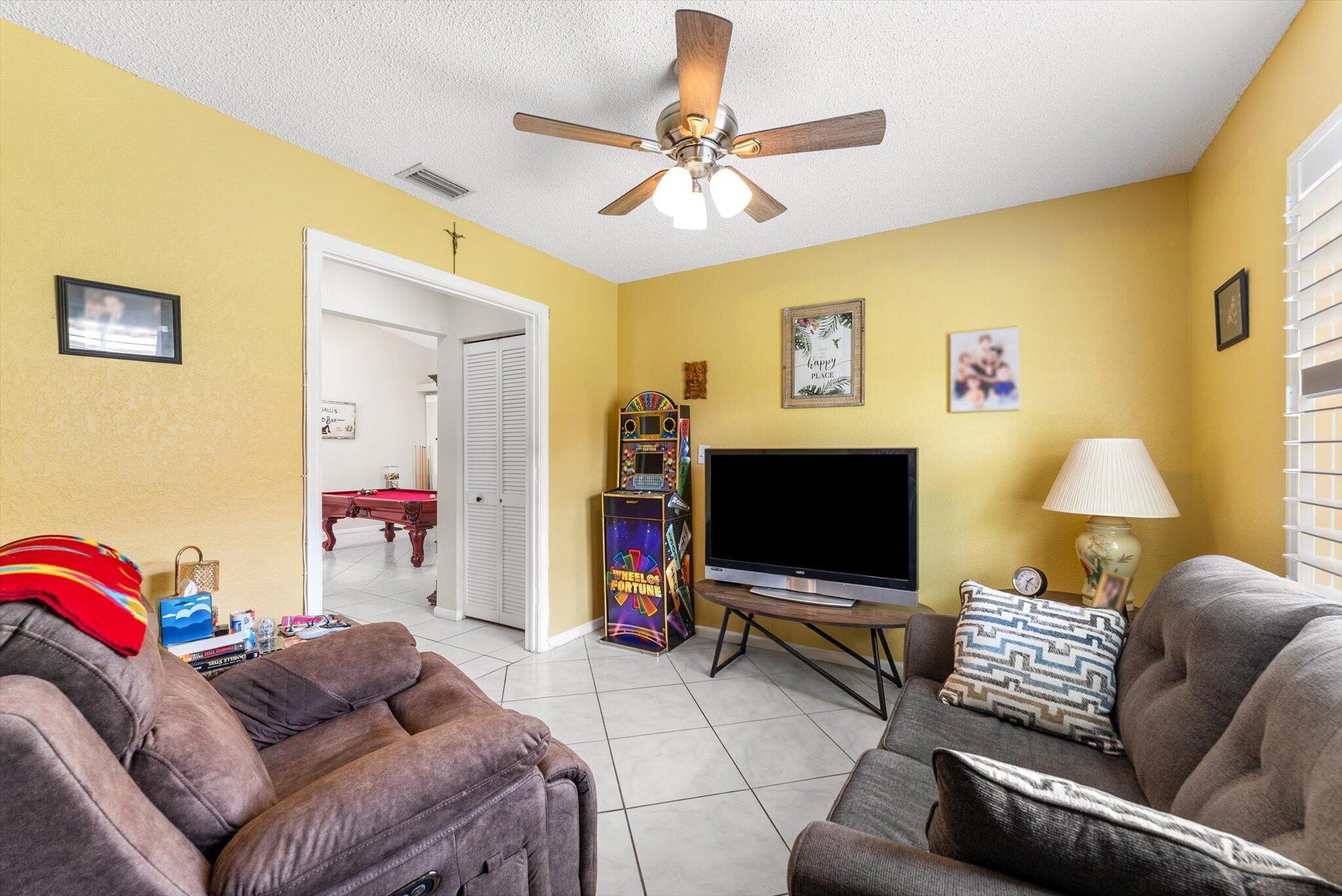 BROOKSIDE - Residential