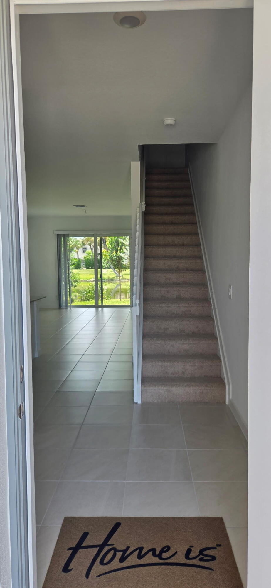 LAKESIDE LANDING - Residential Lease