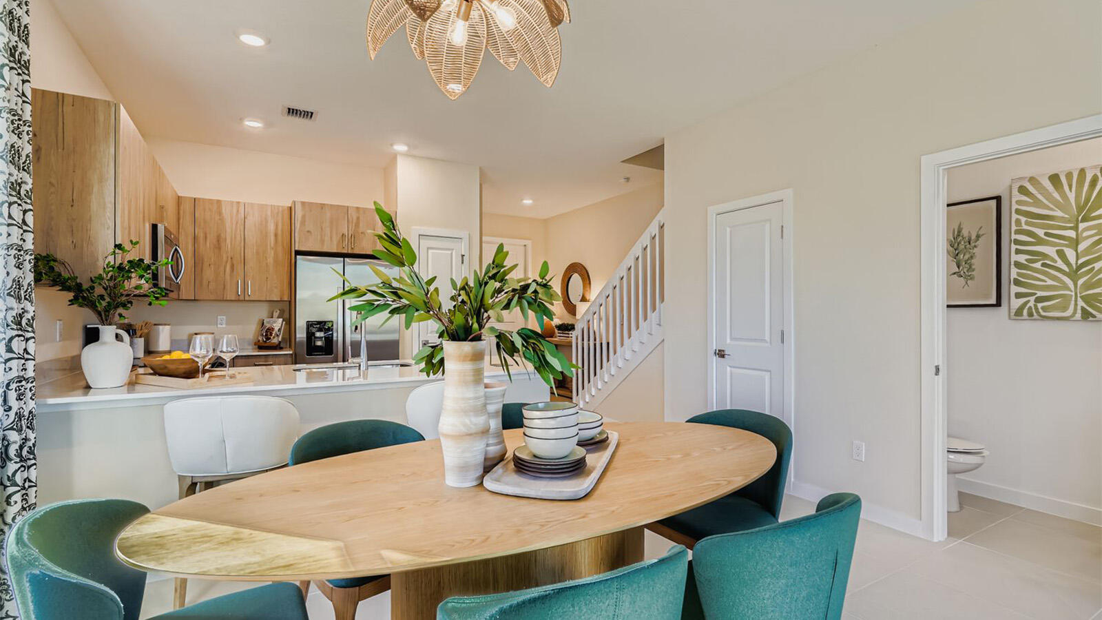 LAKESIDE LANDING - Residential Lease