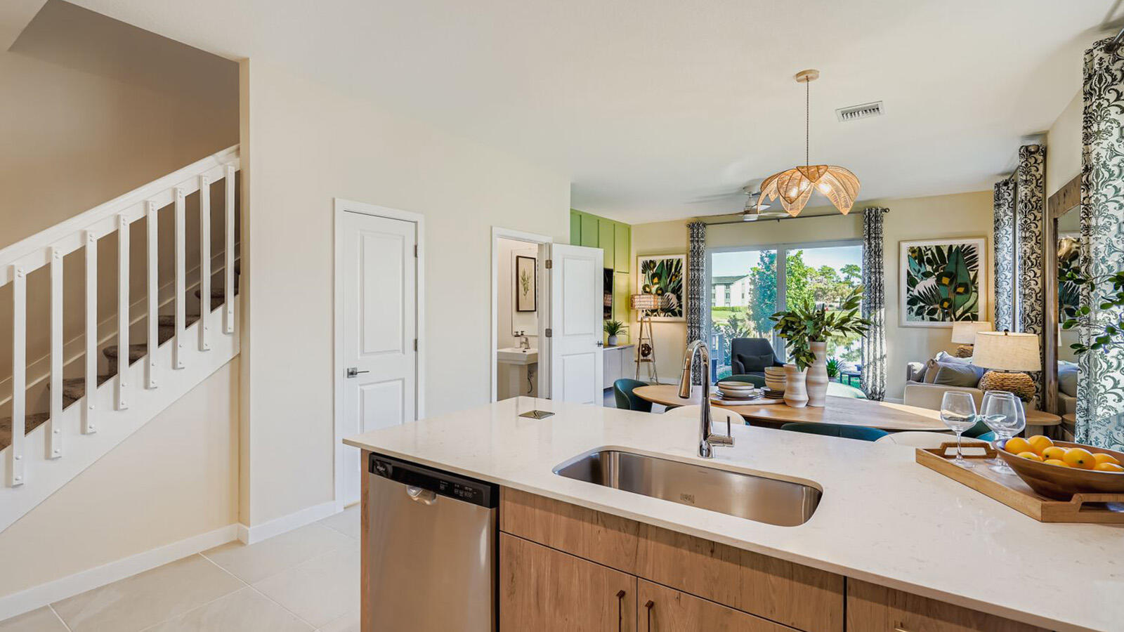 LAKESIDE LANDING - Residential Lease