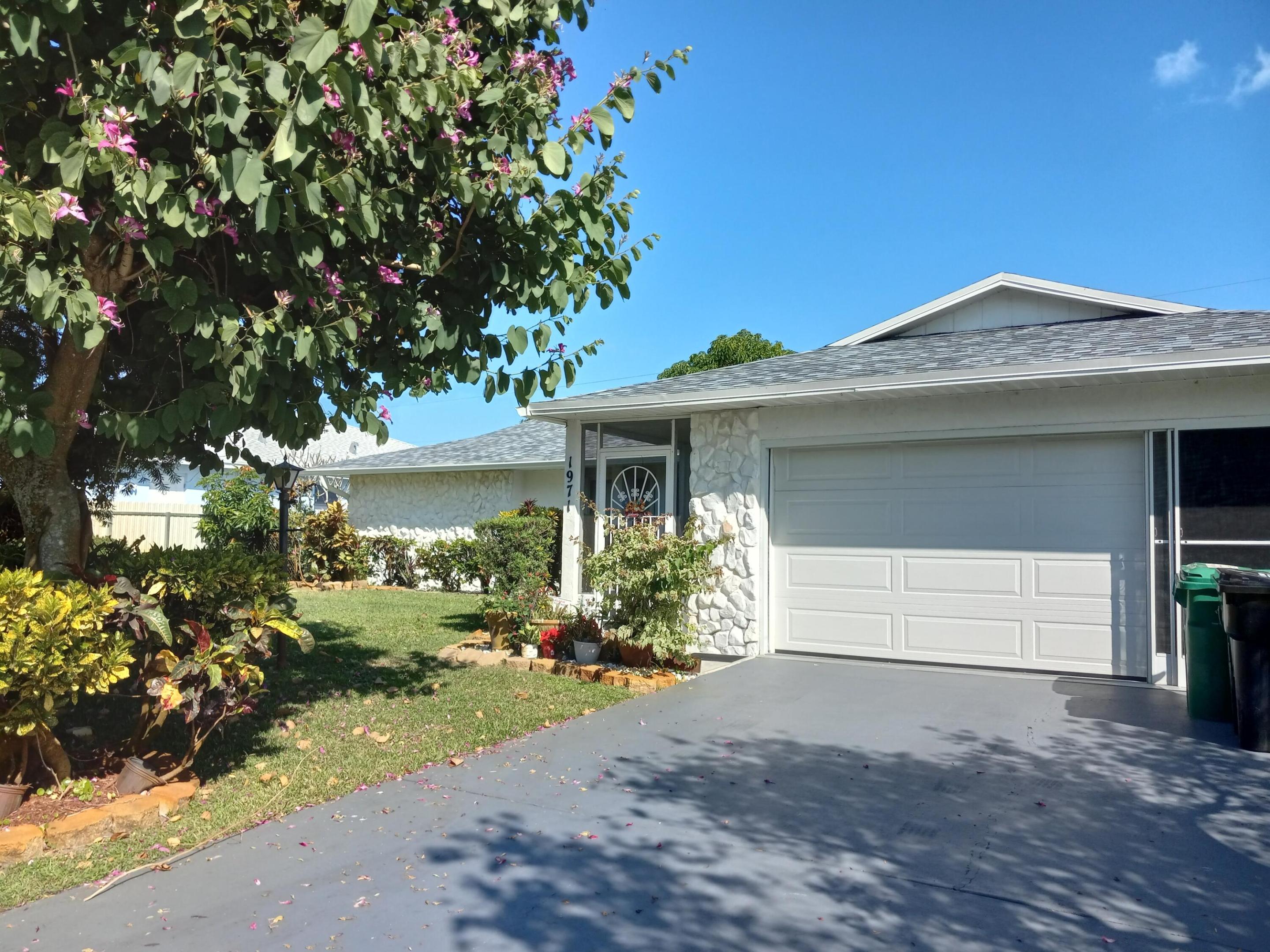 PORT ST LUCIE SECTION 13 - Residential
