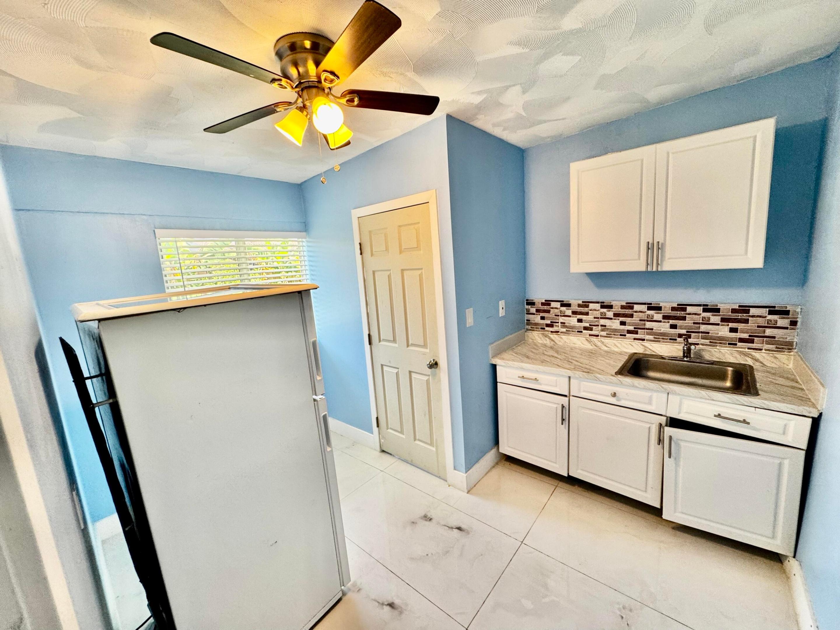 MARGATE SHORES 4TH ADD - Residential