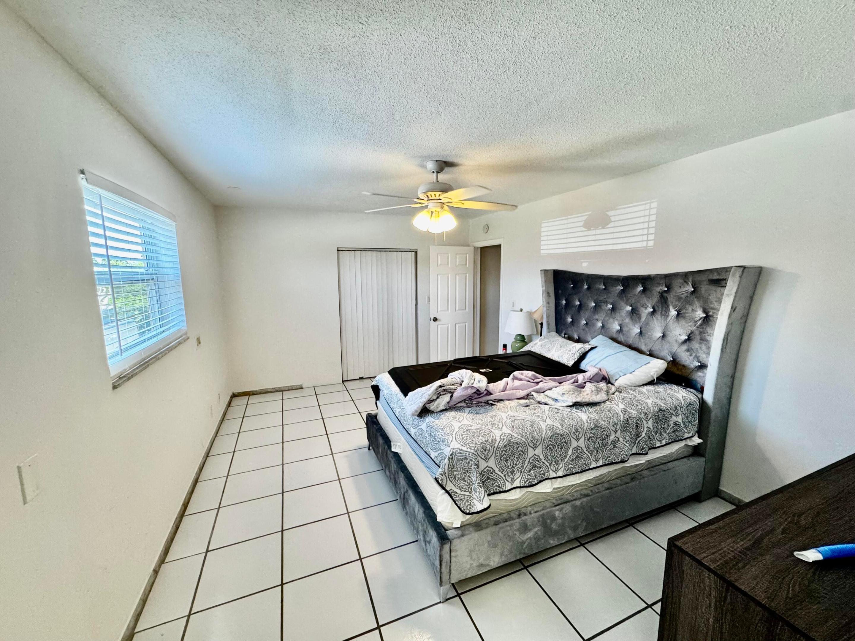 MARGATE SHORES 4TH ADD - Residential
