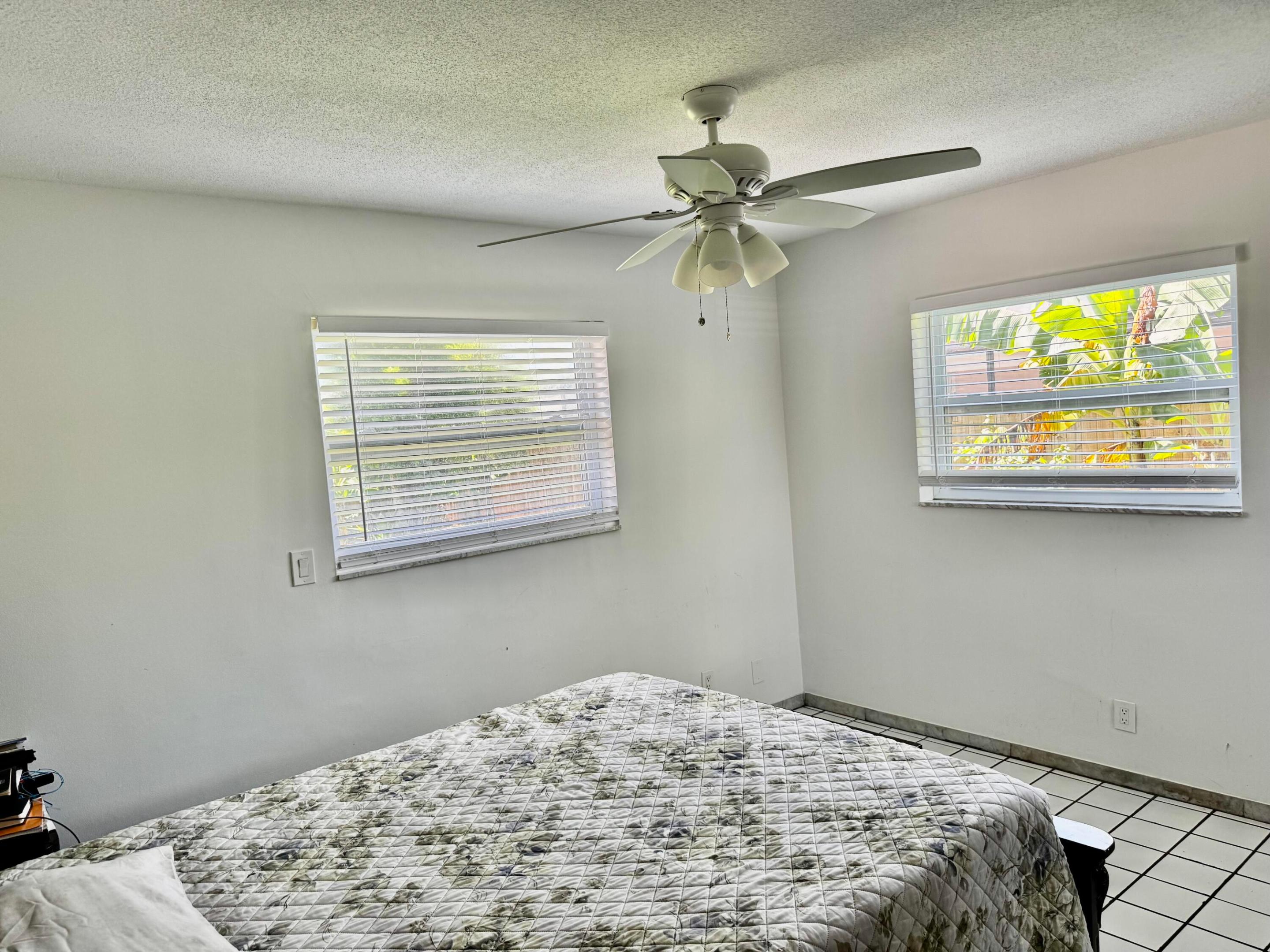 MARGATE SHORES 4TH ADD - Residential