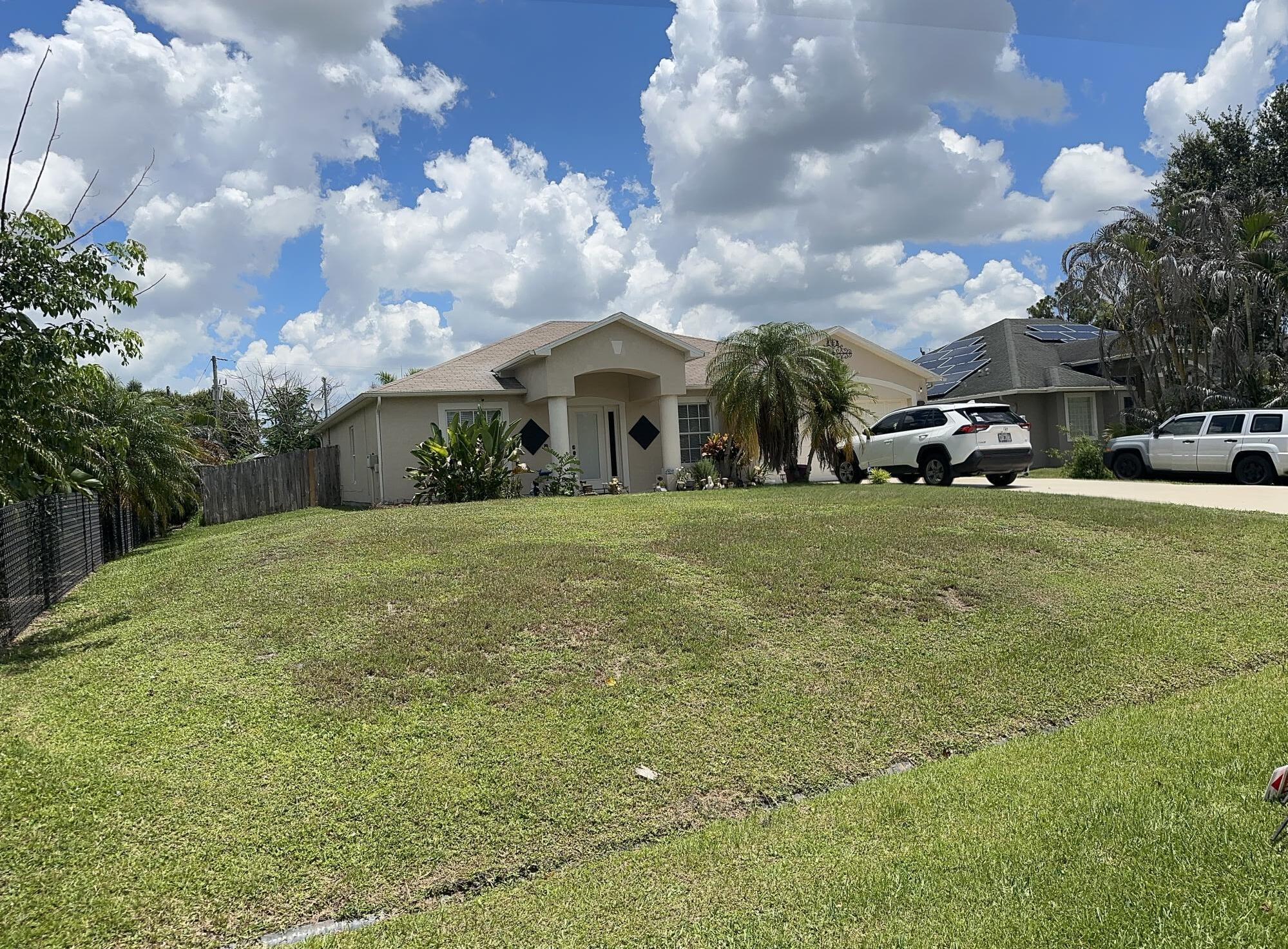 PORT ST LUCIE SECTION 12 - Residential