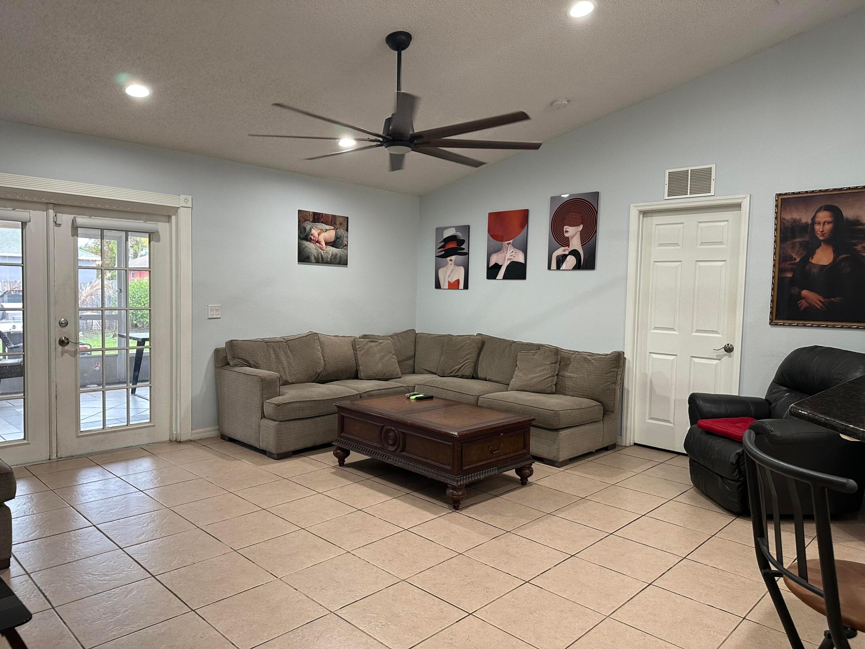 PORT ST LUCIE SECTION 12 - Residential