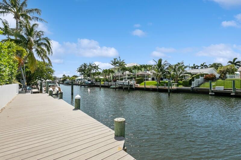NORTH PALM BEACH VILLAGE OF 2 - Residential