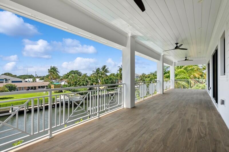 NORTH PALM BEACH VILLAGE OF 2 - Residential
