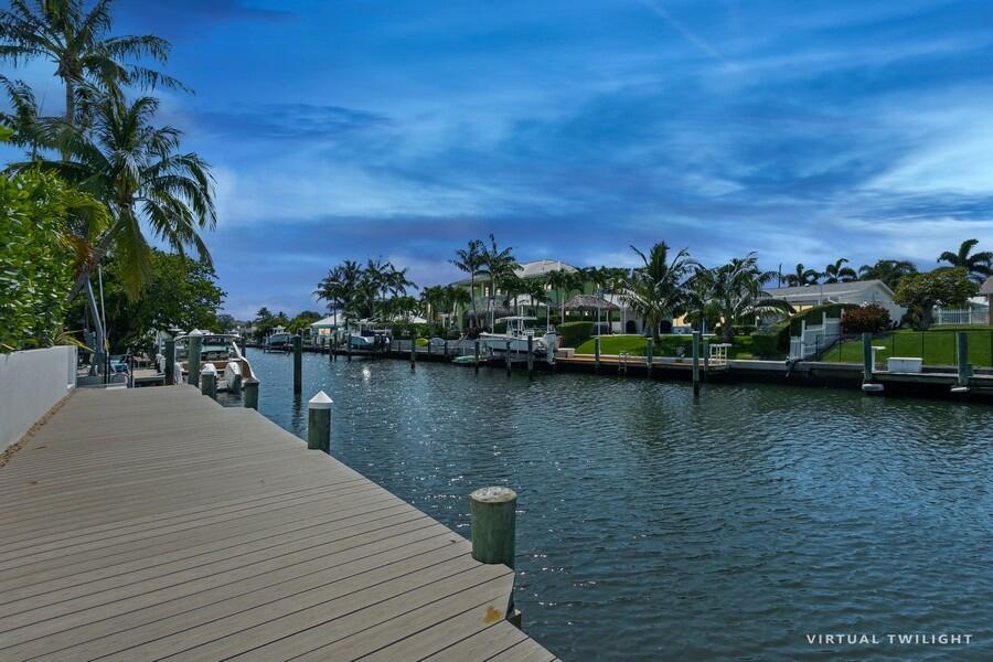 NORTH PALM BEACH VILLAGE OF 2 - Residential