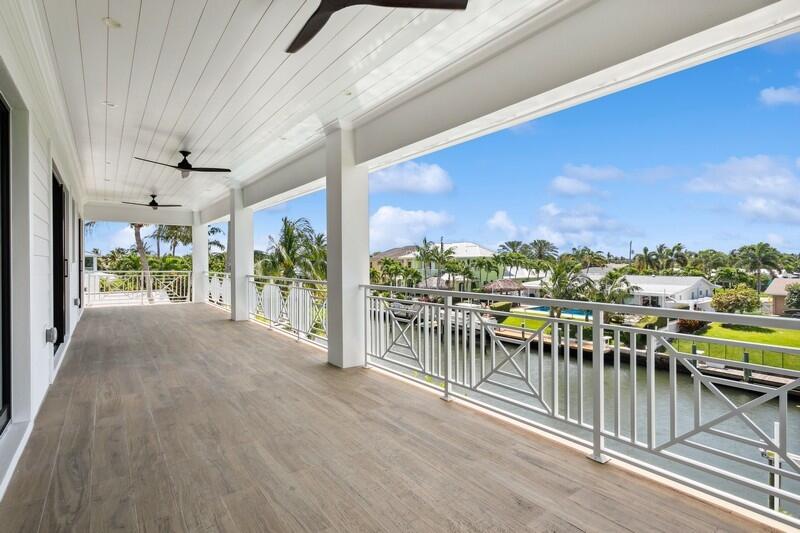 NORTH PALM BEACH VILLAGE OF 2 - Residential