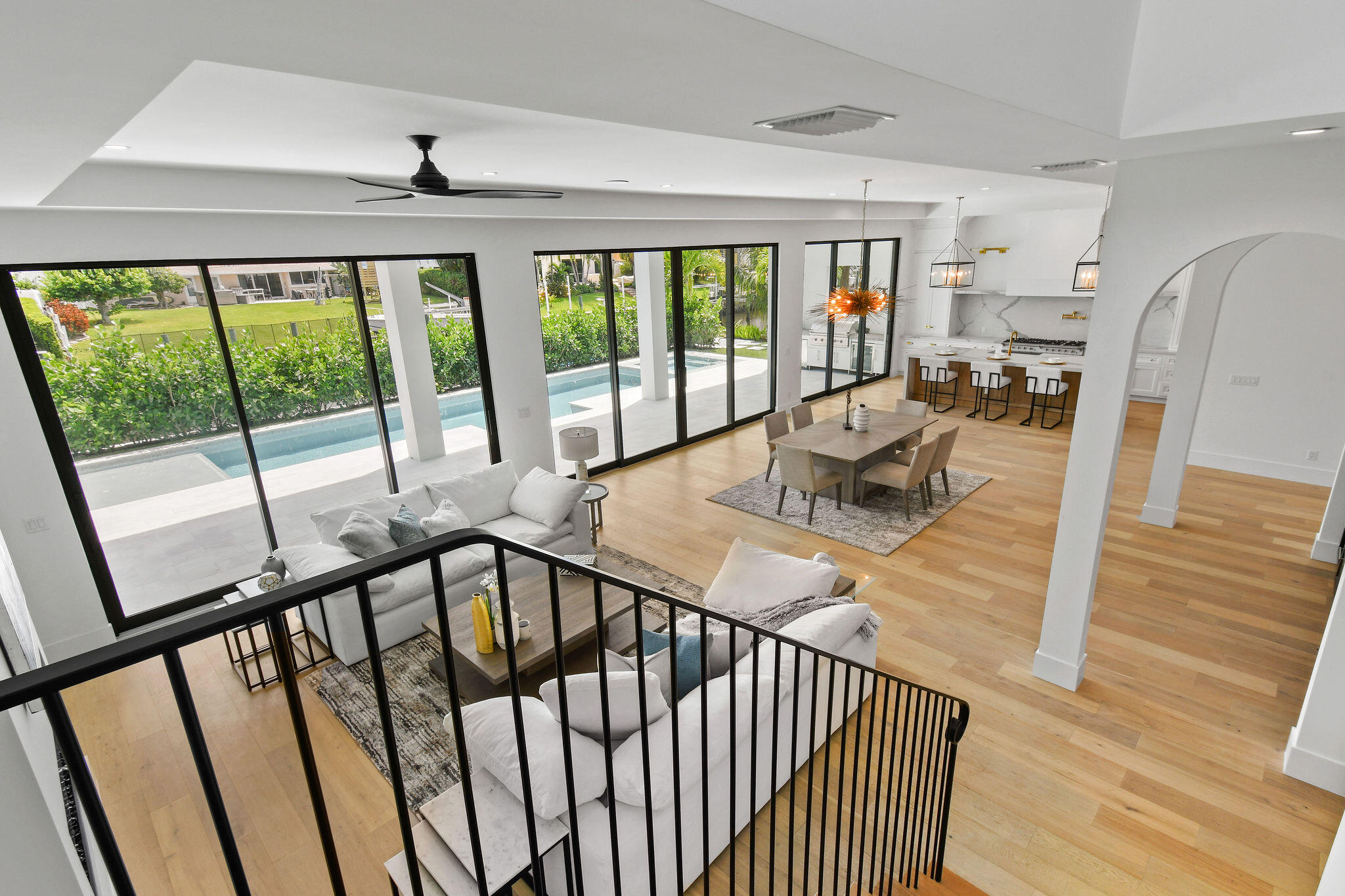 NORTH PALM BEACH VILLAGE OF 2 - Residential