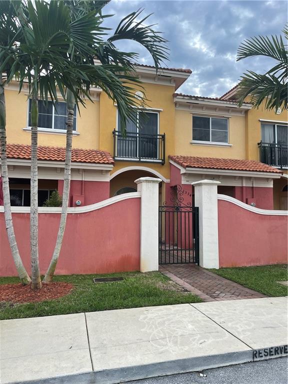 Bella Vista - Residential