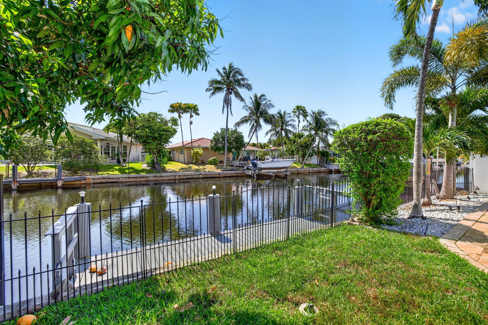 GOLF ESTATES - Residential