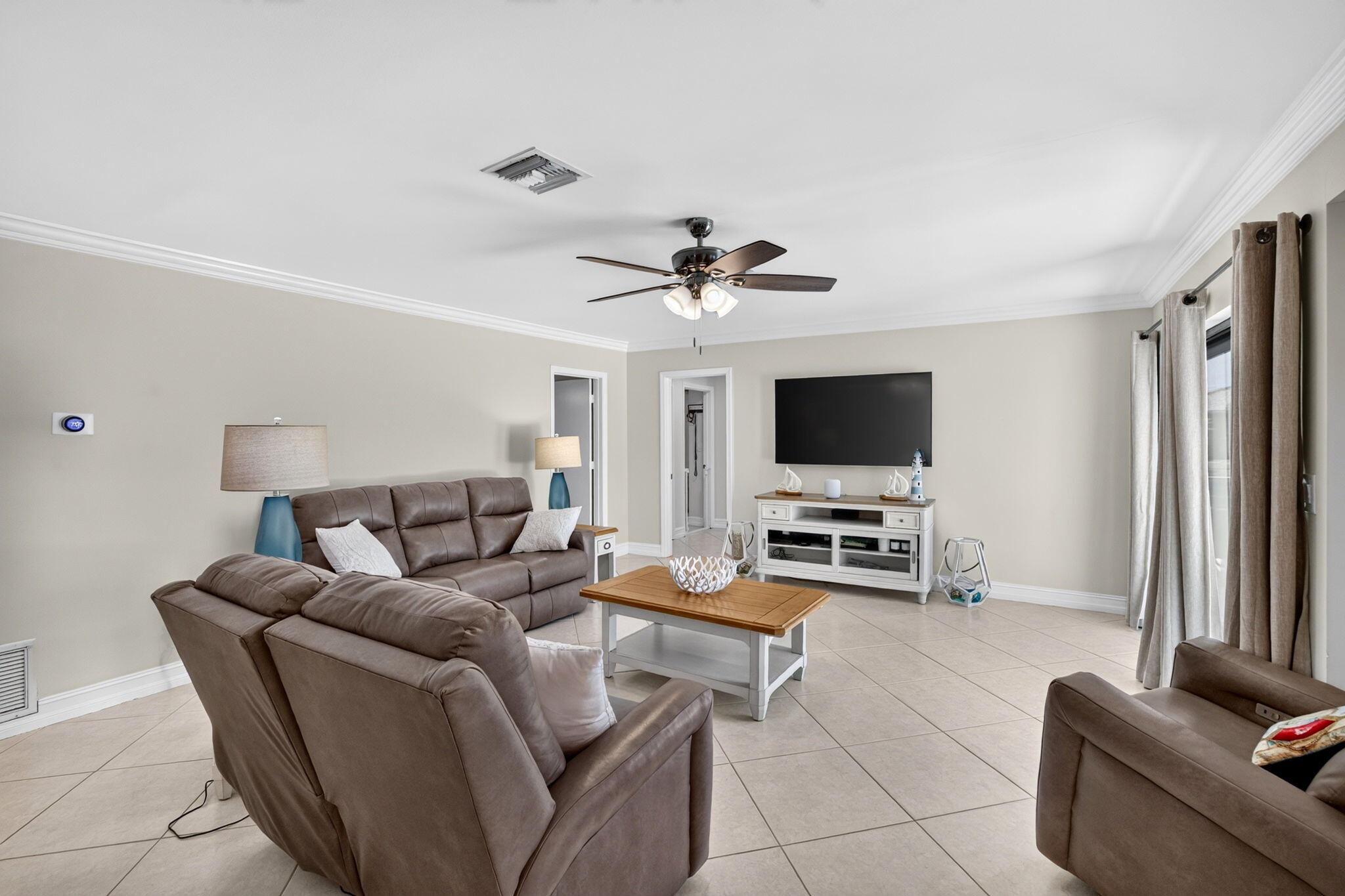 GOLF ESTATES - Residential