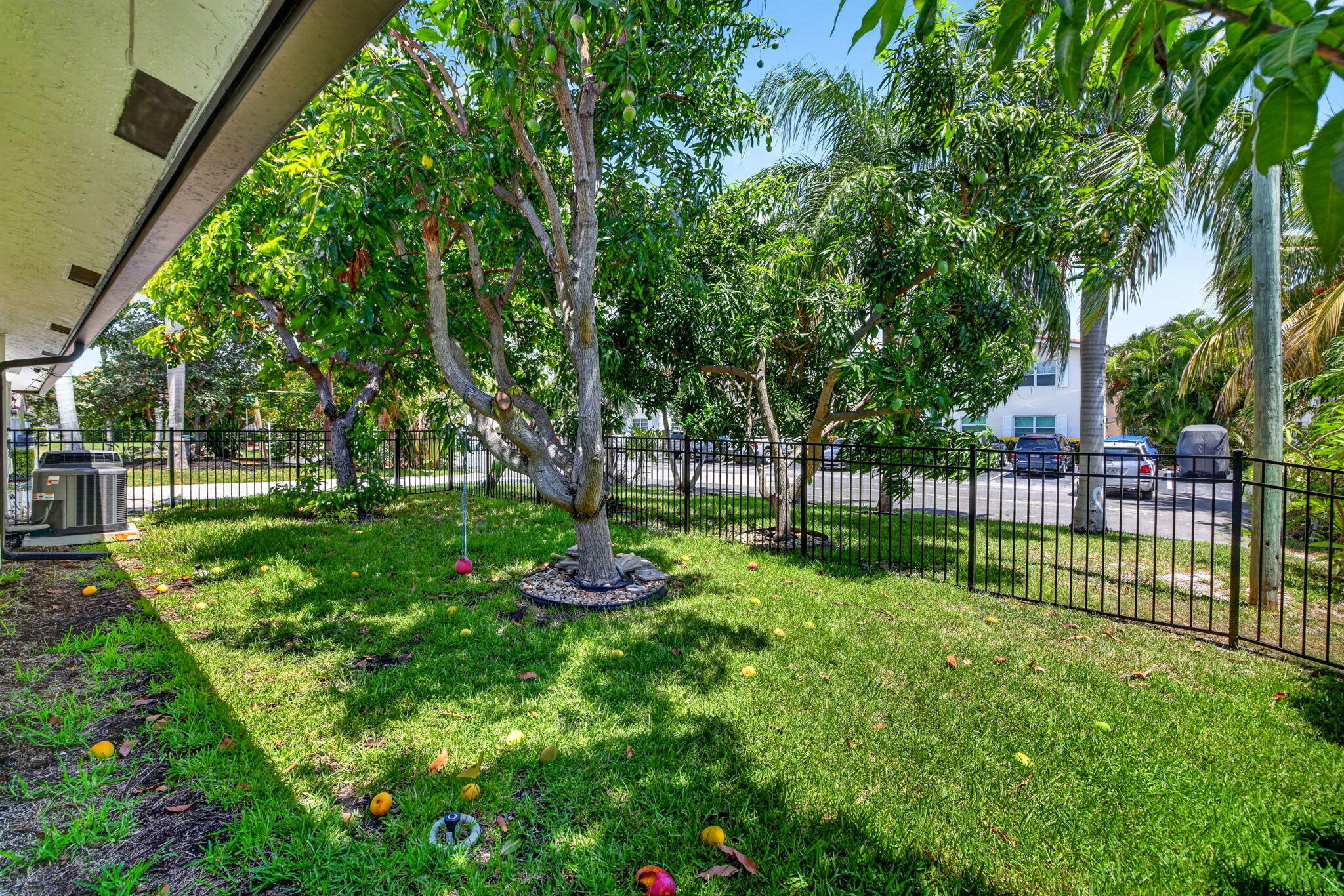 GOLF ESTATES - Residential