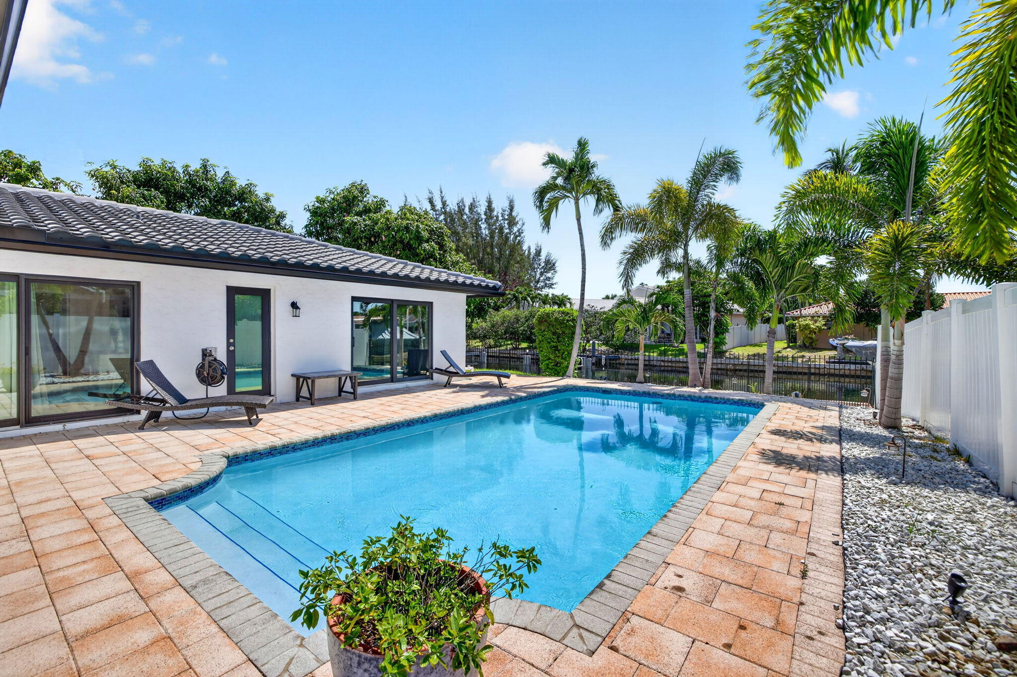 GOLF ESTATES - Residential