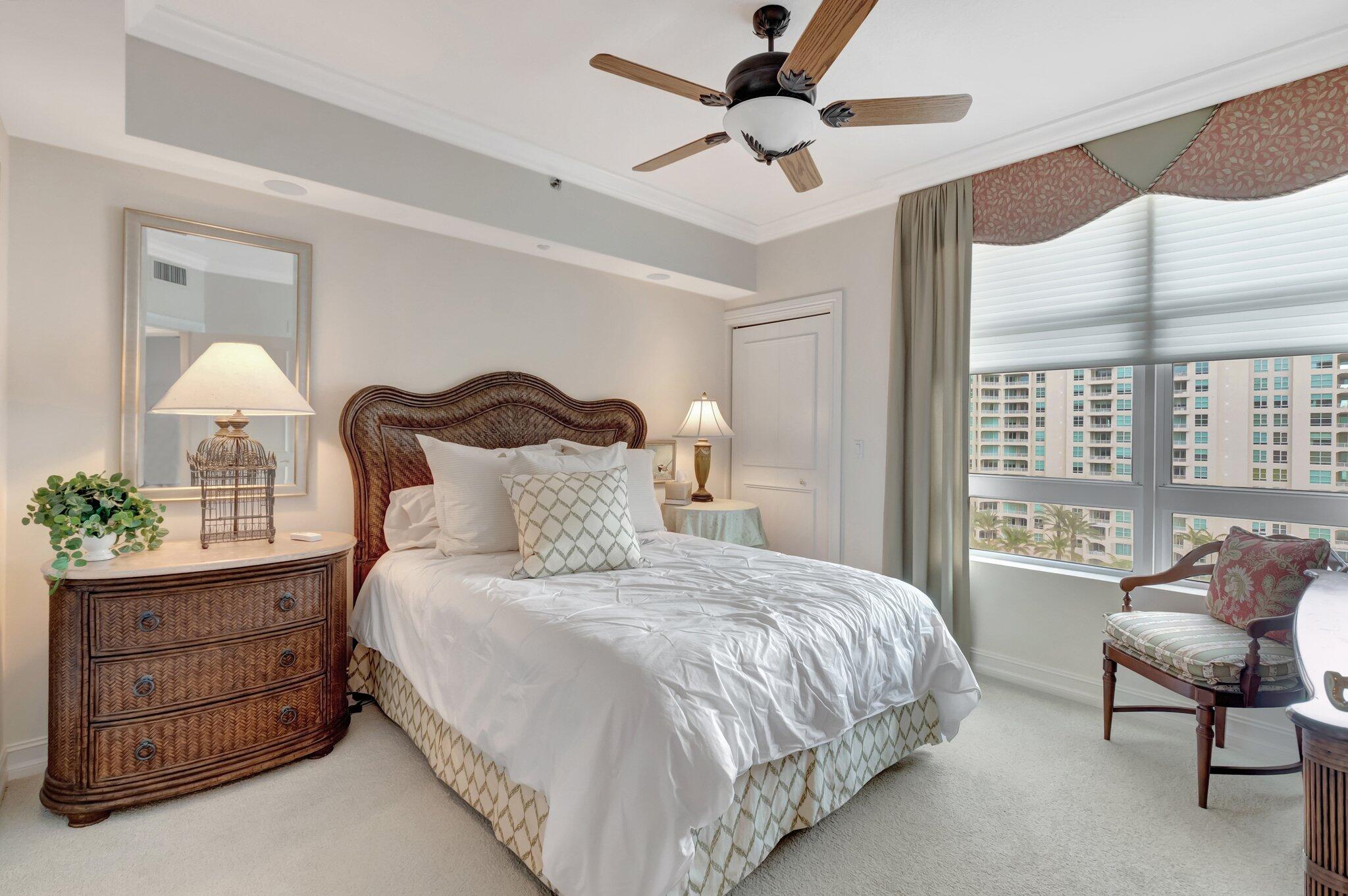 TOSCANA WEST TOWER II - Residential