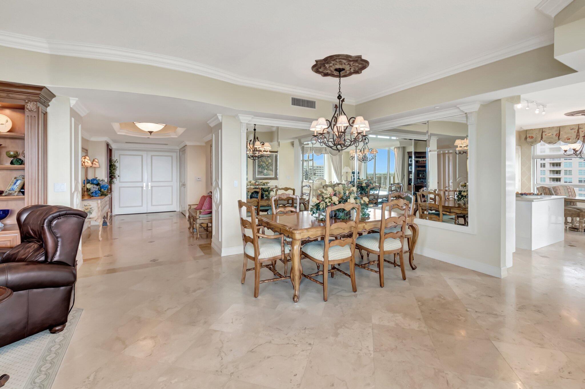 TOSCANA WEST TOWER II - Residential