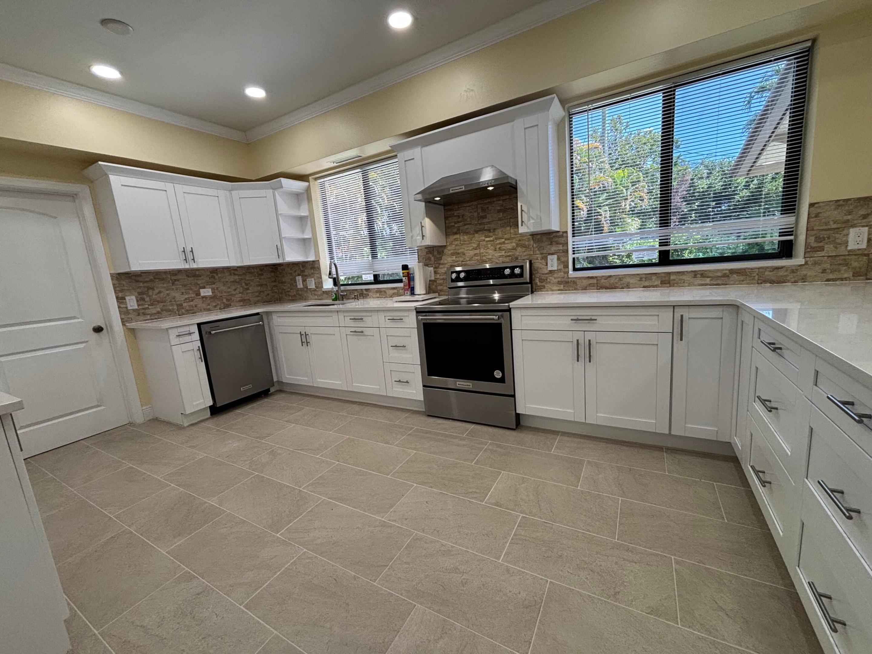 KELSEY CITY - Residential
