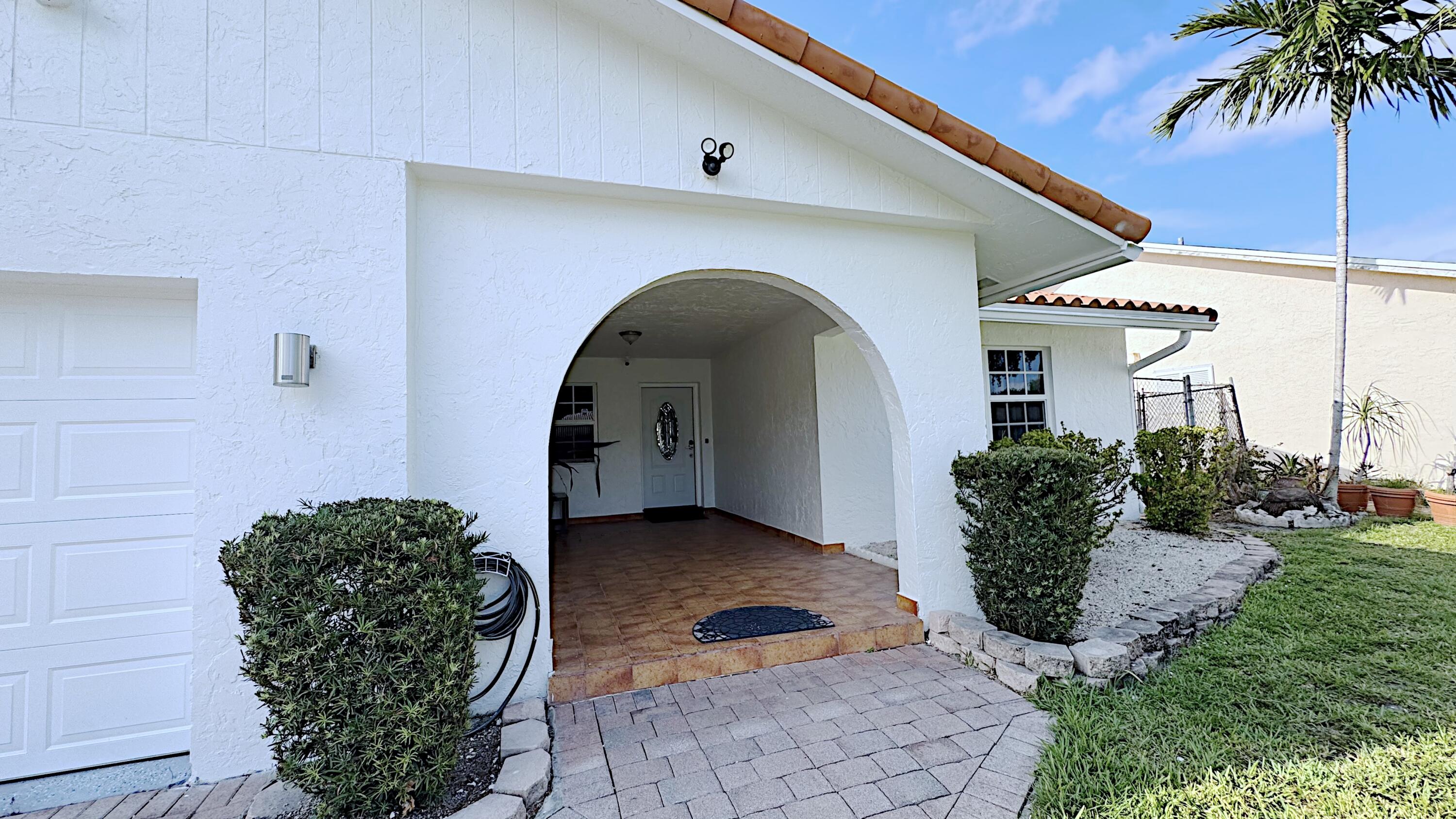 HOLLYWOOD CENTER AMEN PLAT - Residential