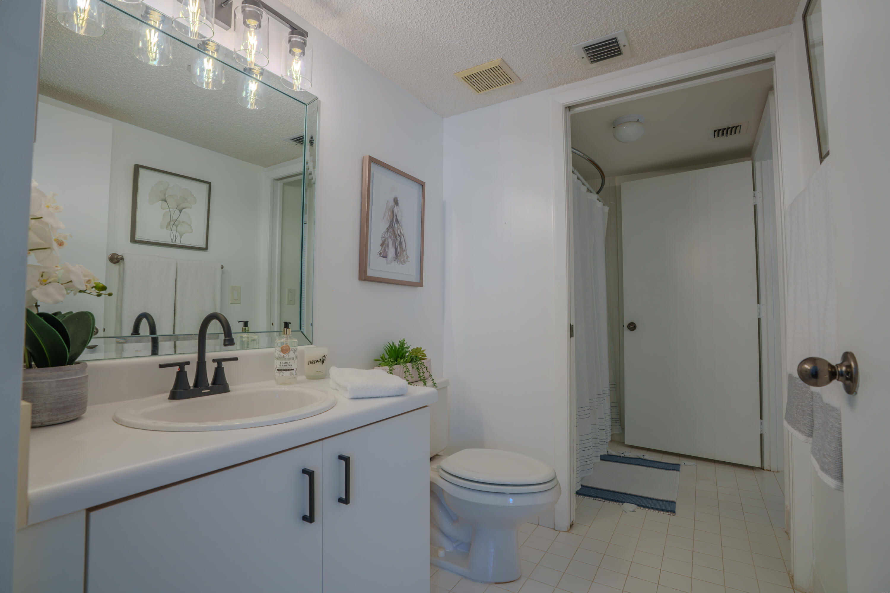 WELDON CONDOMINIUM K - Residential