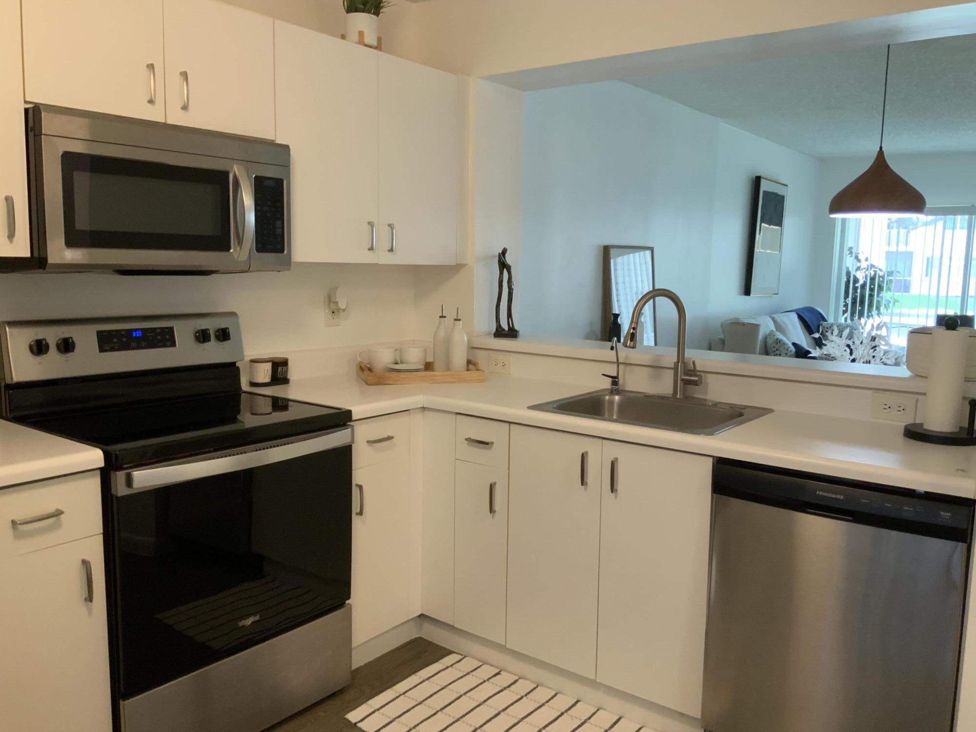 WELDON CONDOMINIUM K - Residential