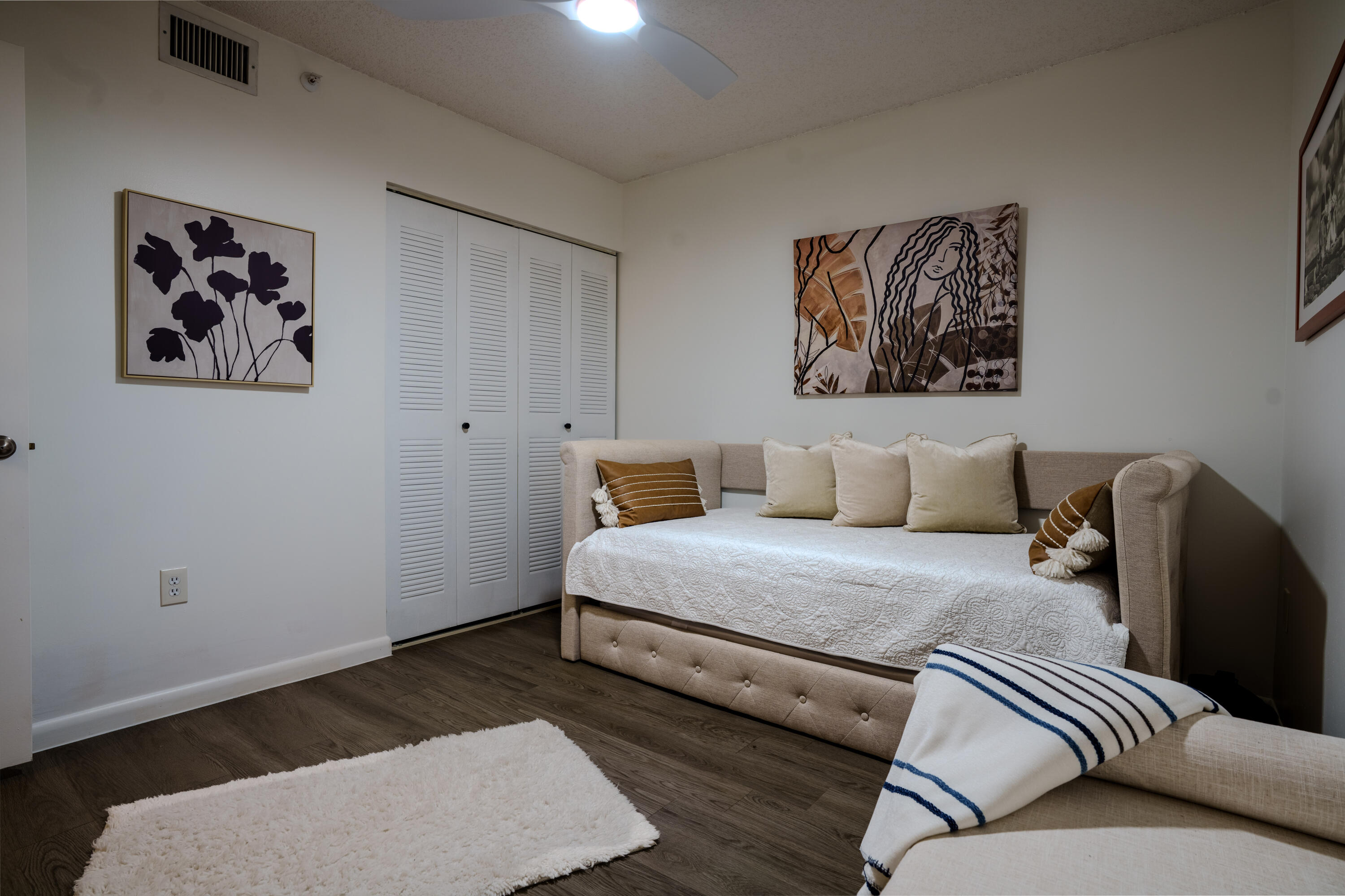 WELDON CONDOMINIUM K - Residential