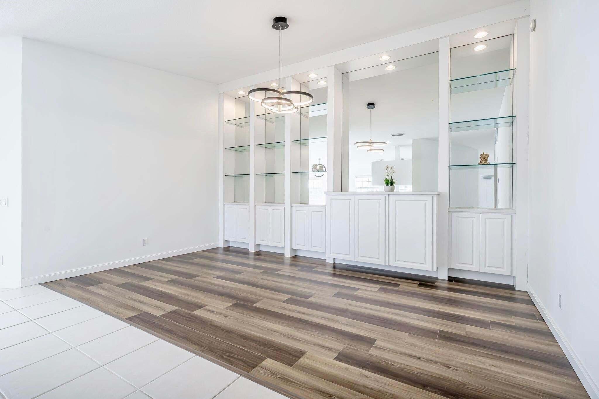 VILLAGEWALK OF WELLINGTON 3A - Residential Lease