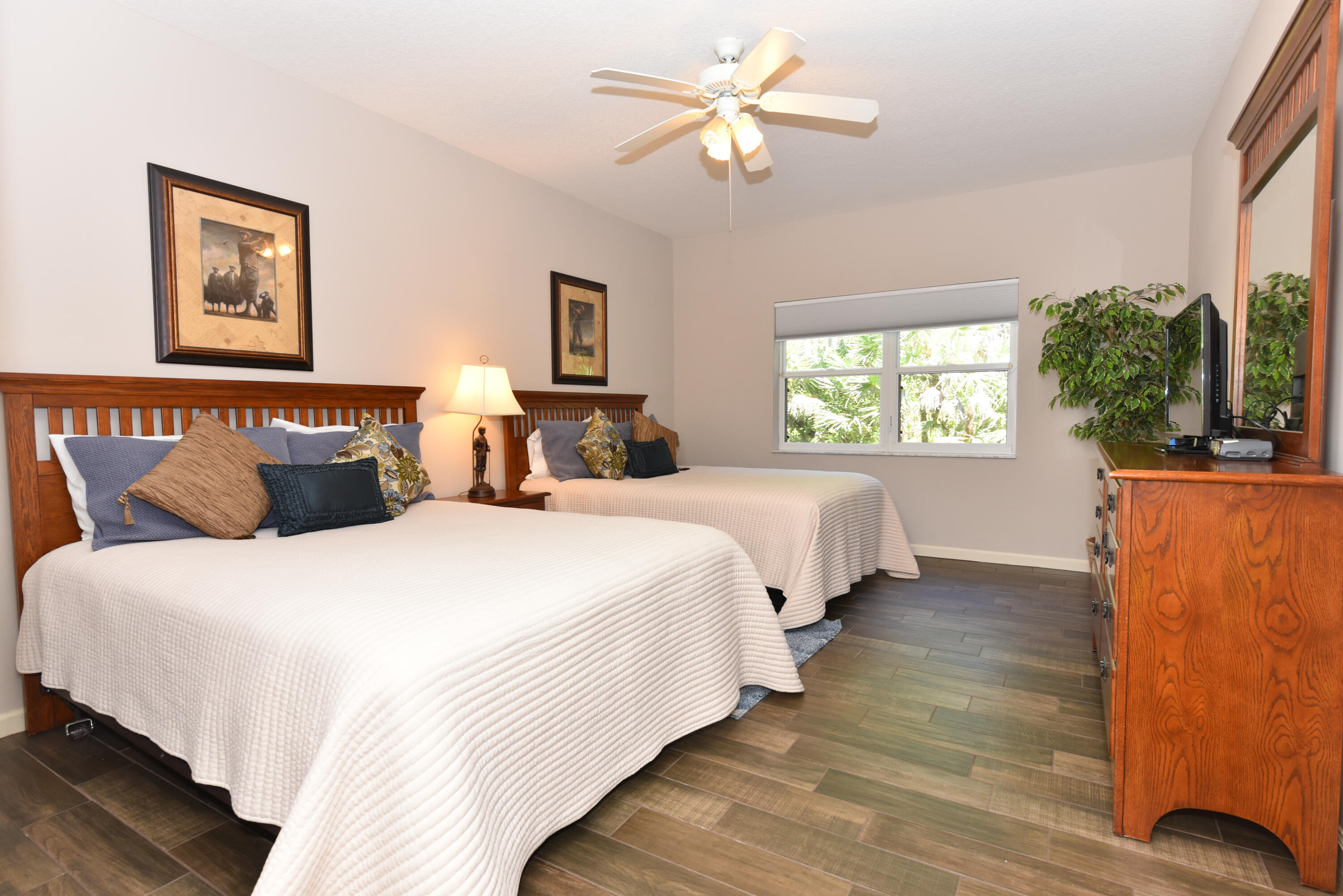 CASTLE PINES CONDOMINIUM - Residential