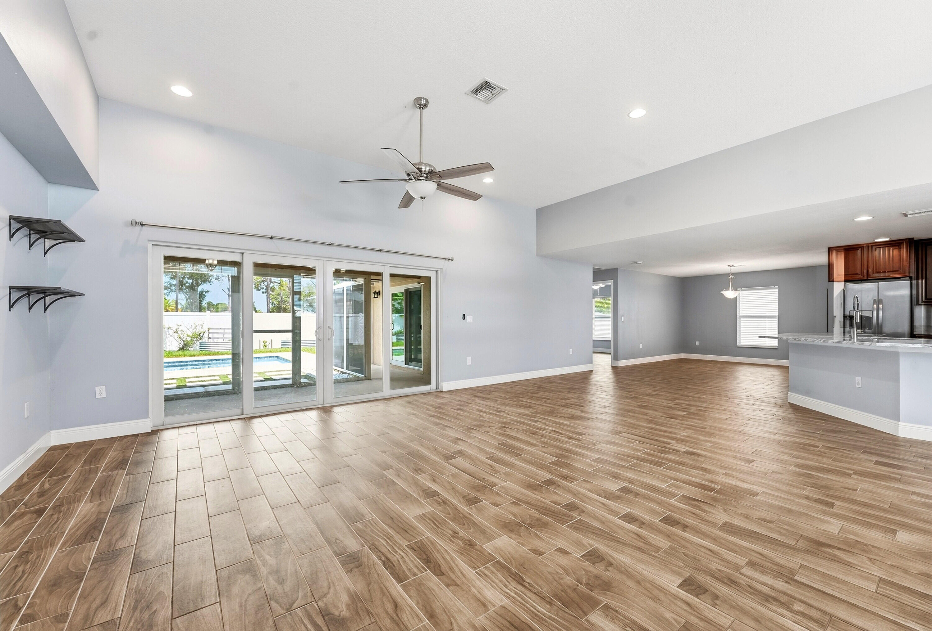 PORT ST LUCIE SECTION 33 - Residential Lease