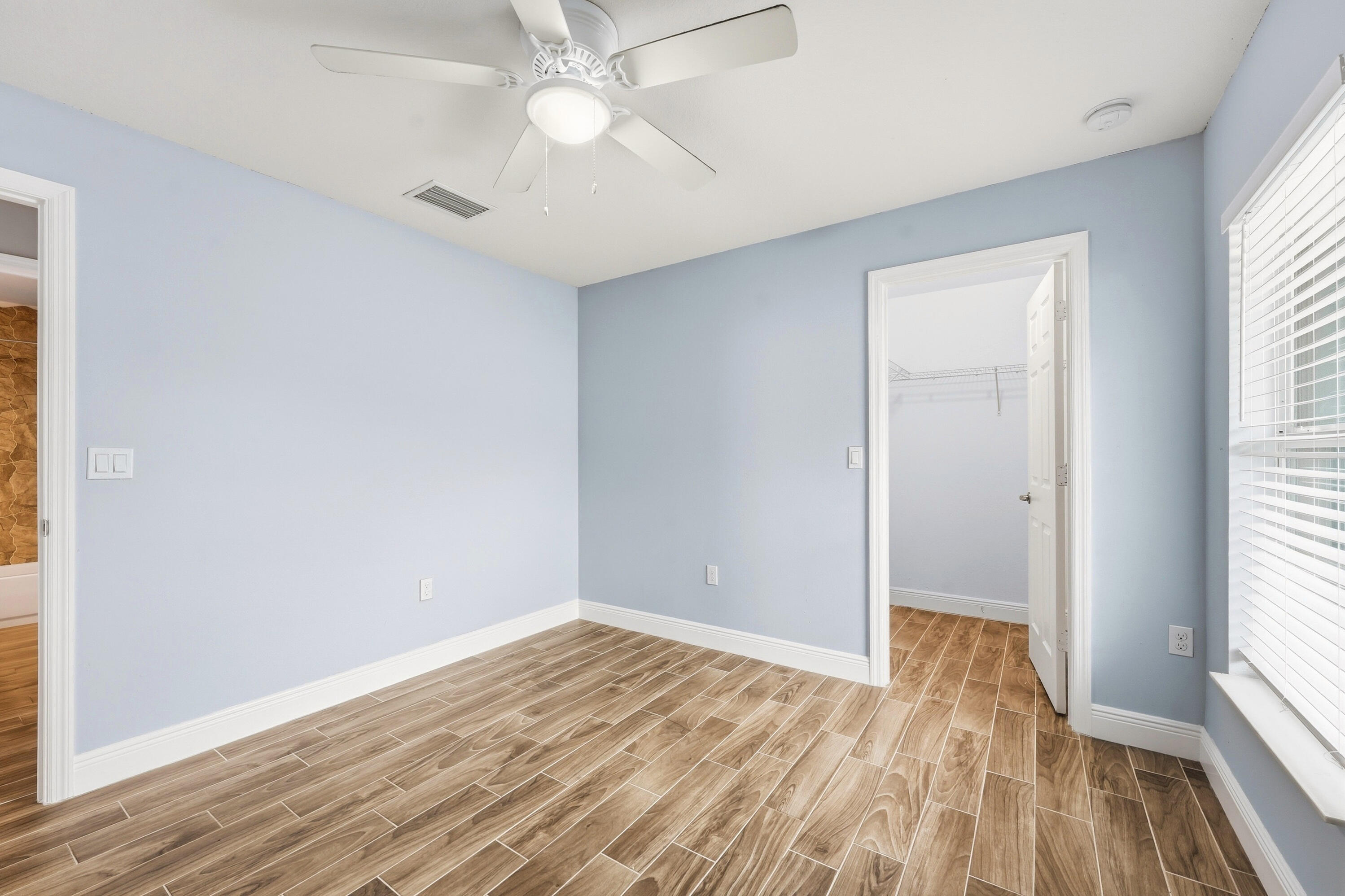 PORT ST LUCIE SECTION 33 - Residential Lease