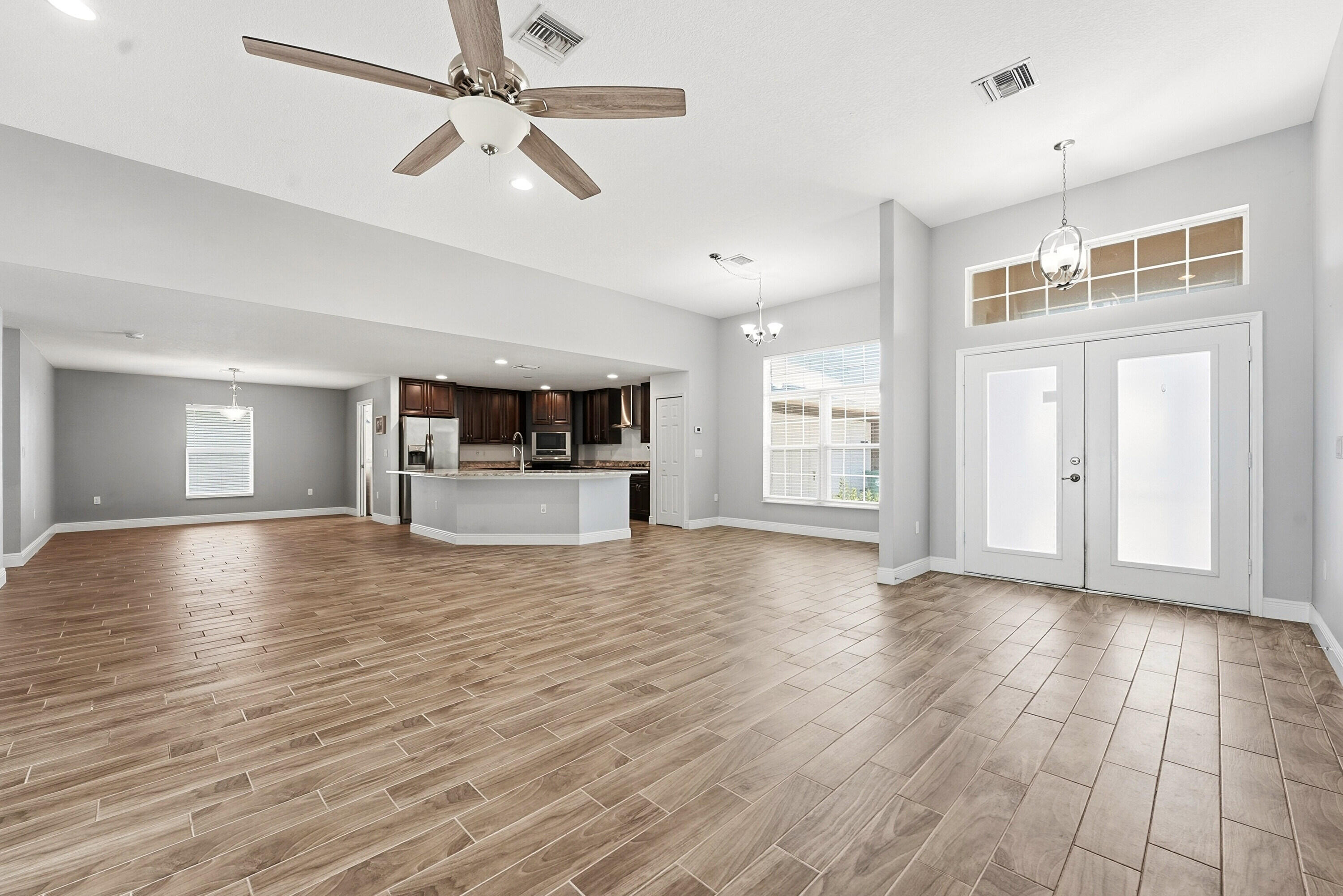 PORT ST LUCIE SECTION 33 - Residential Lease