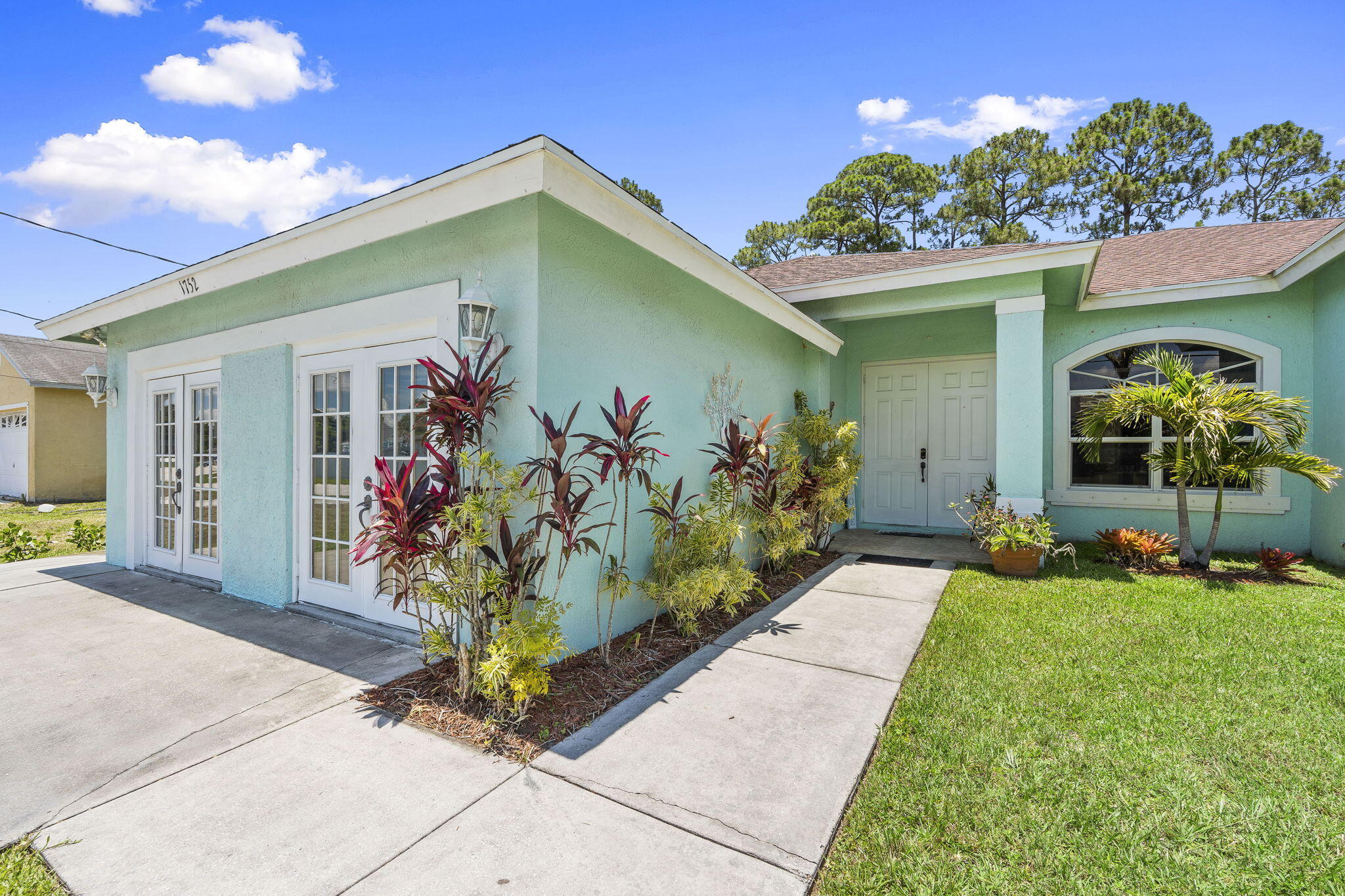 PORT ST LUCIE SECTION 20 - Residential