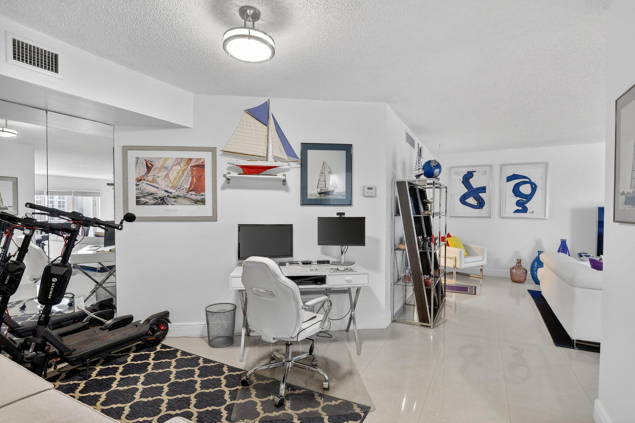 SOUTHPOINT CONDO - Residential