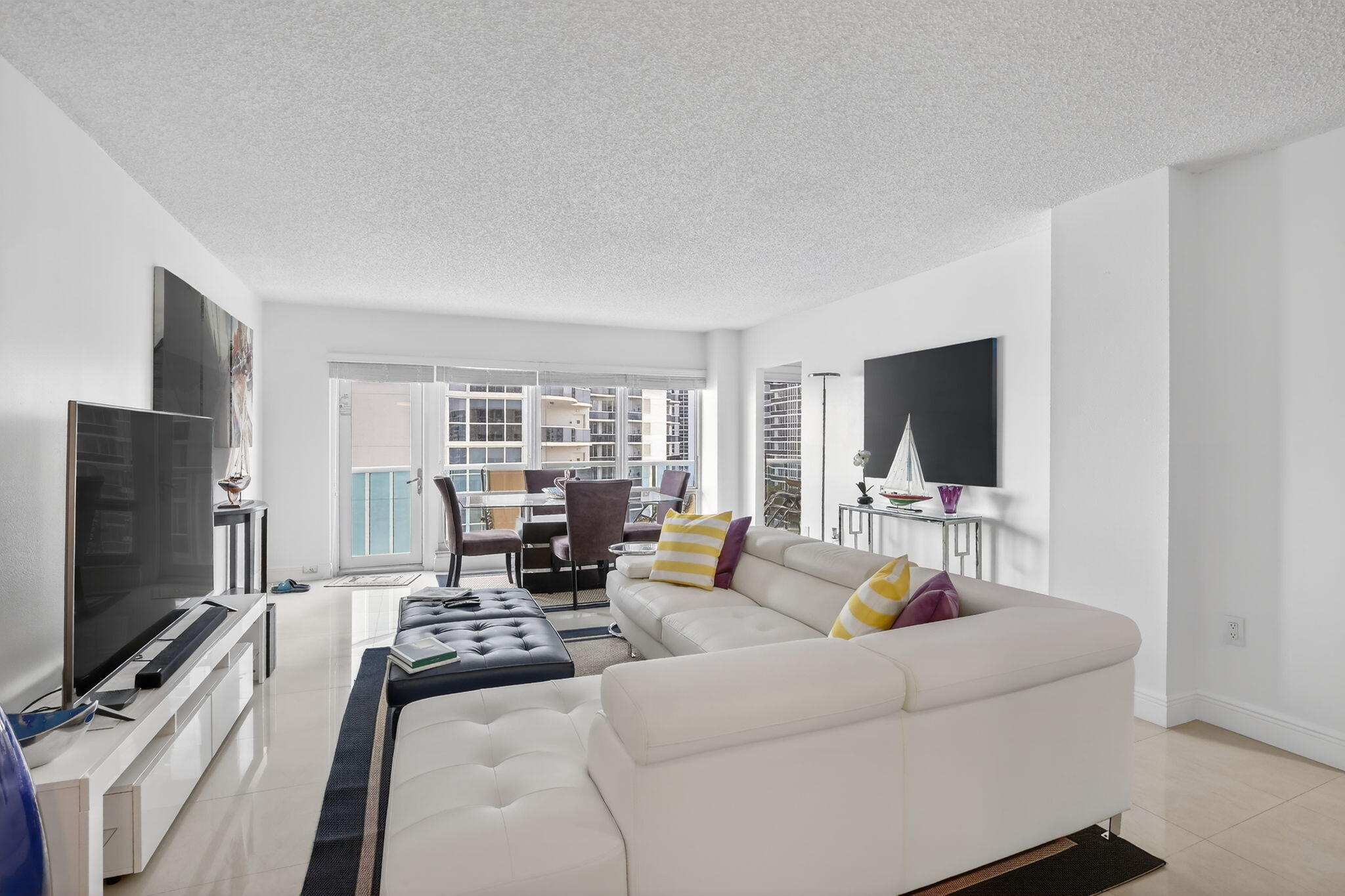 SOUTHPOINT CONDO - Residential